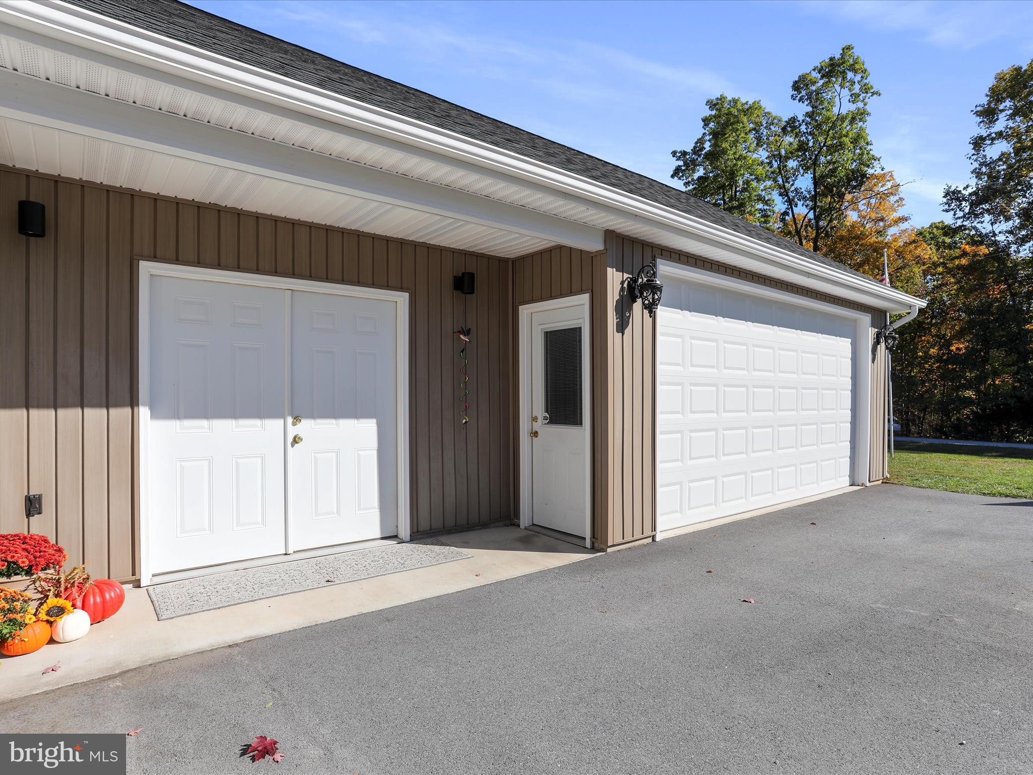 ASHTON FOREST - Residential