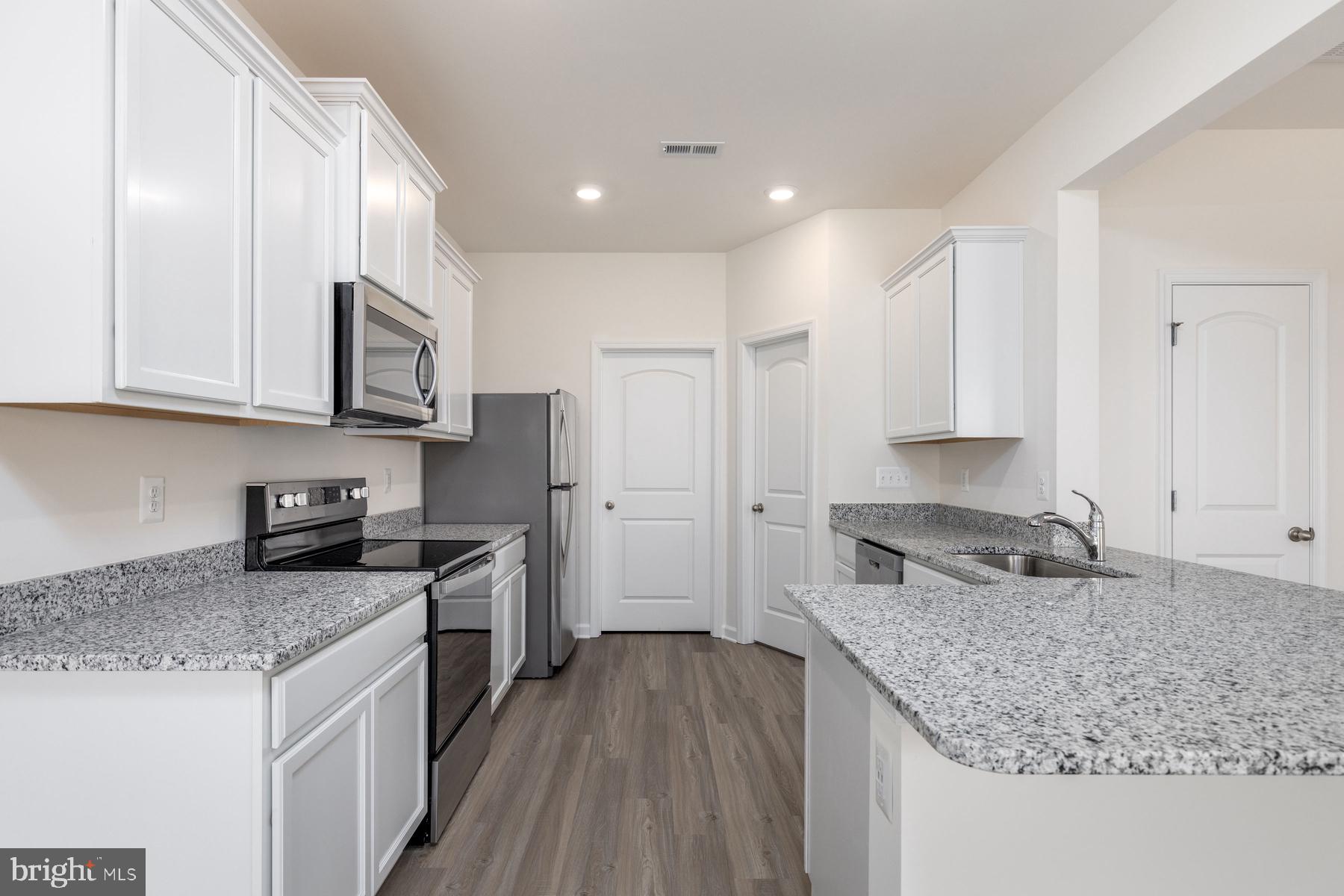 BROOKWOOD - Residential