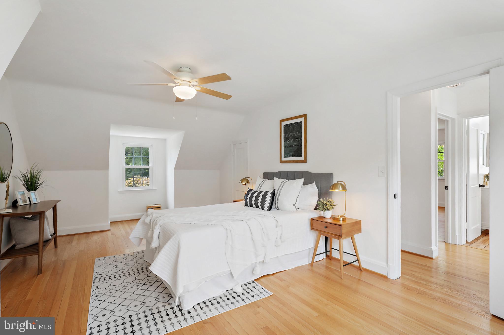 WINDSOR  MILL - Residential