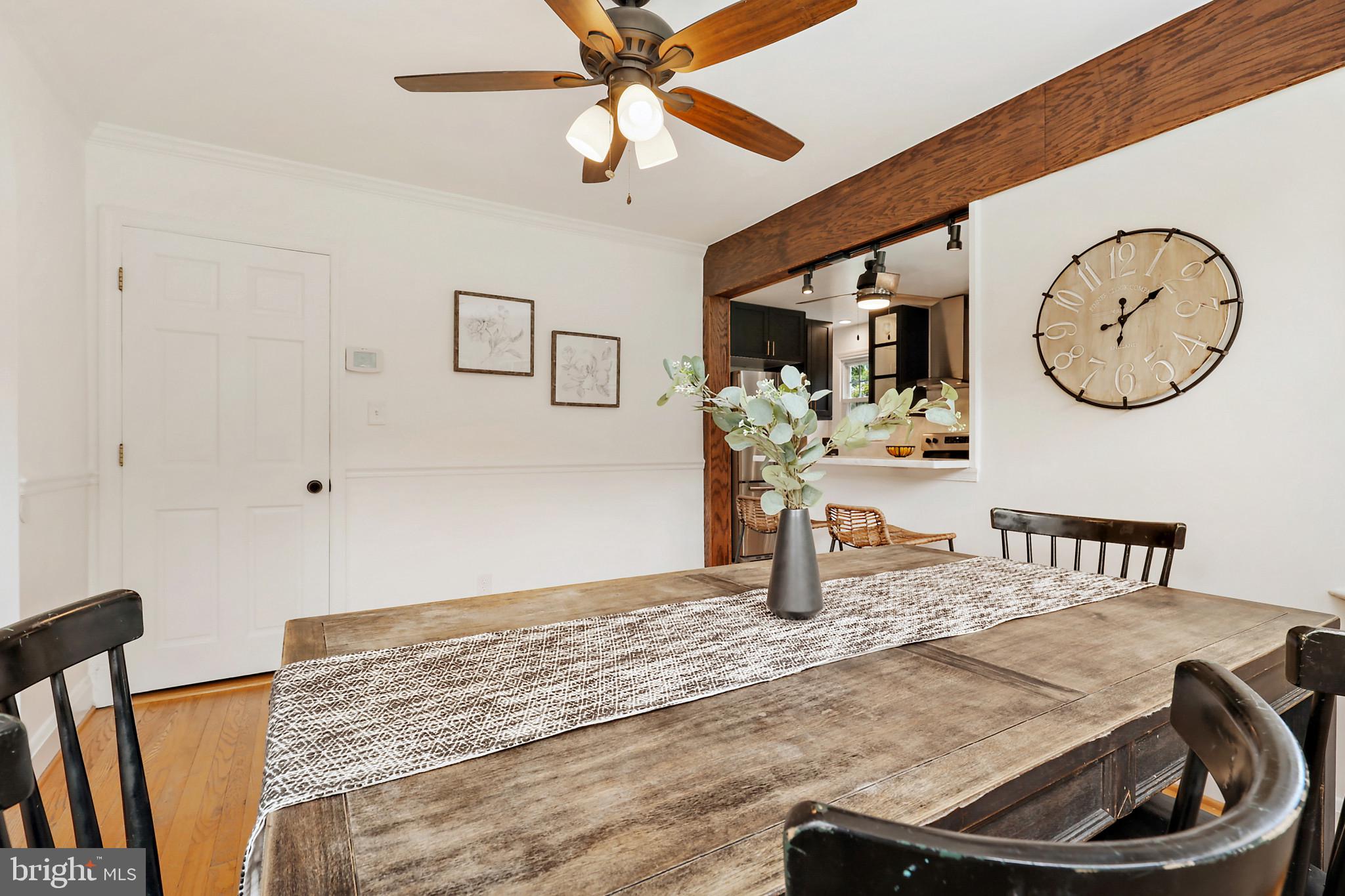 WINDSOR  MILL - Residential