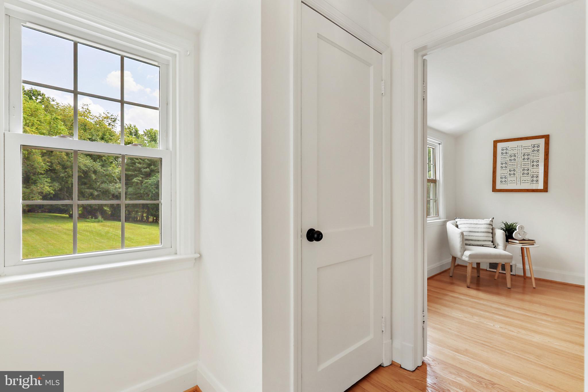 WINDSOR  MILL - Residential