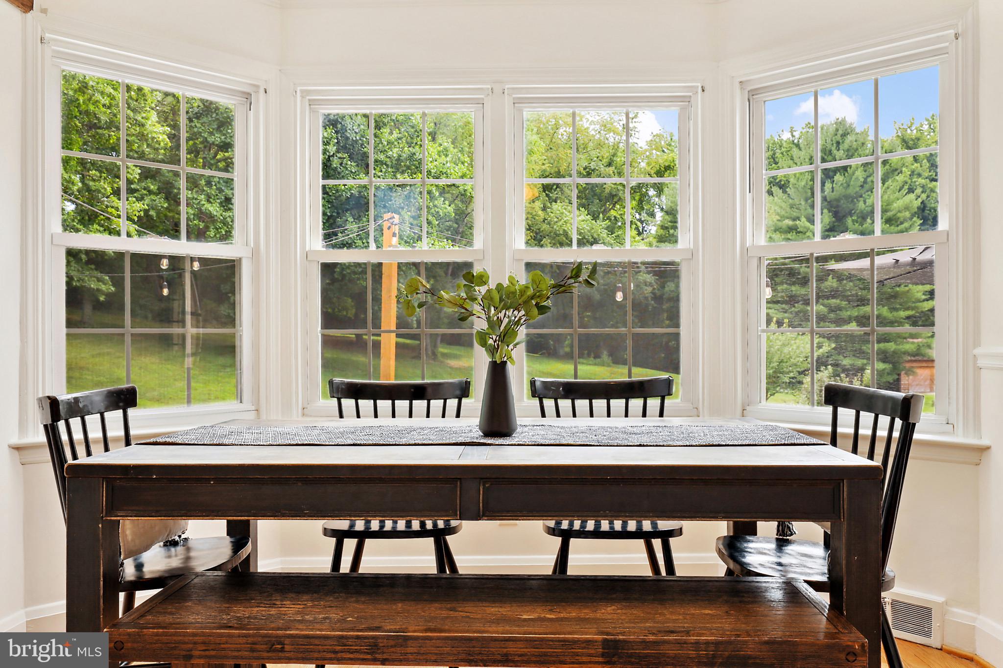 WINDSOR  MILL - Residential