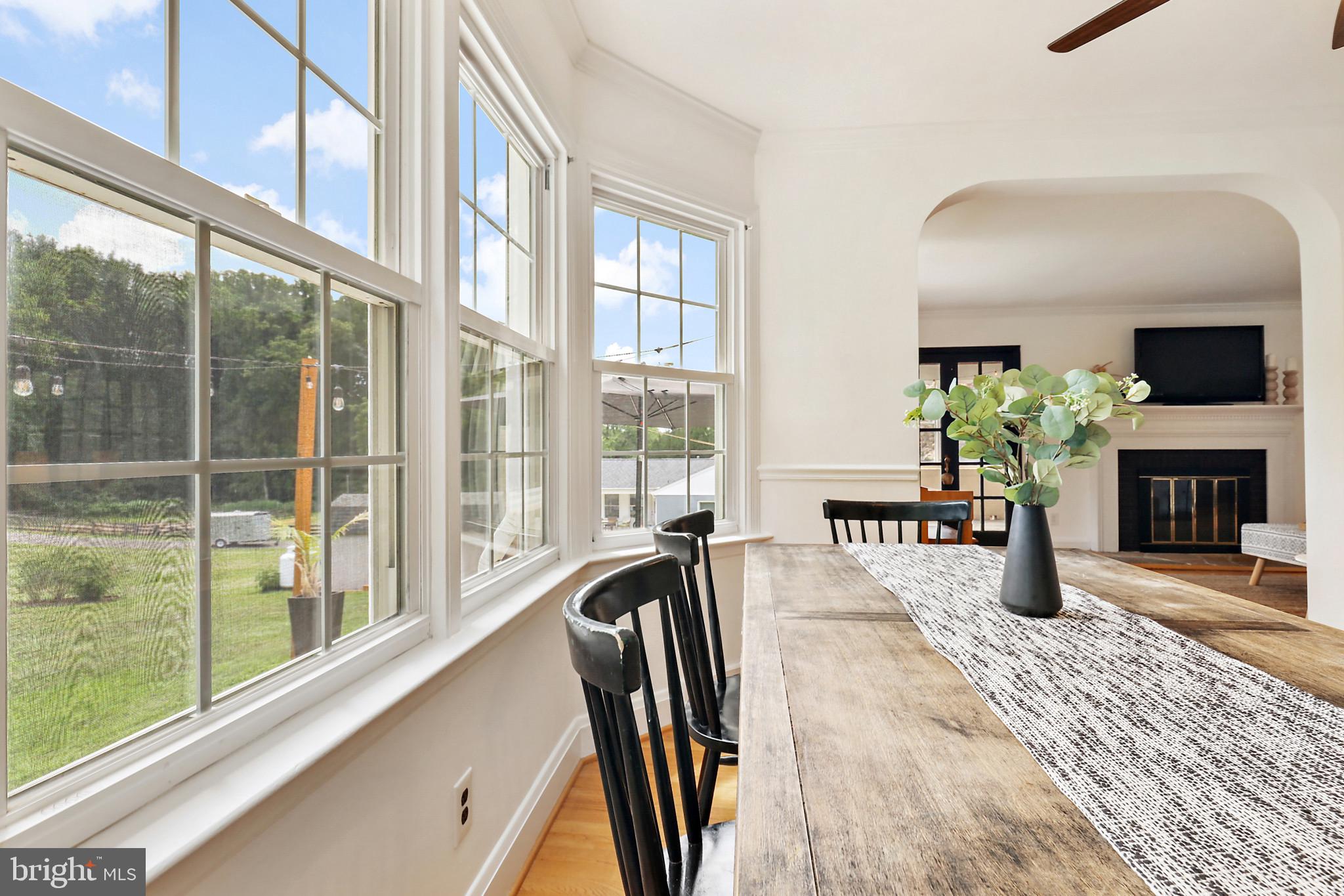 WINDSOR  MILL - Residential