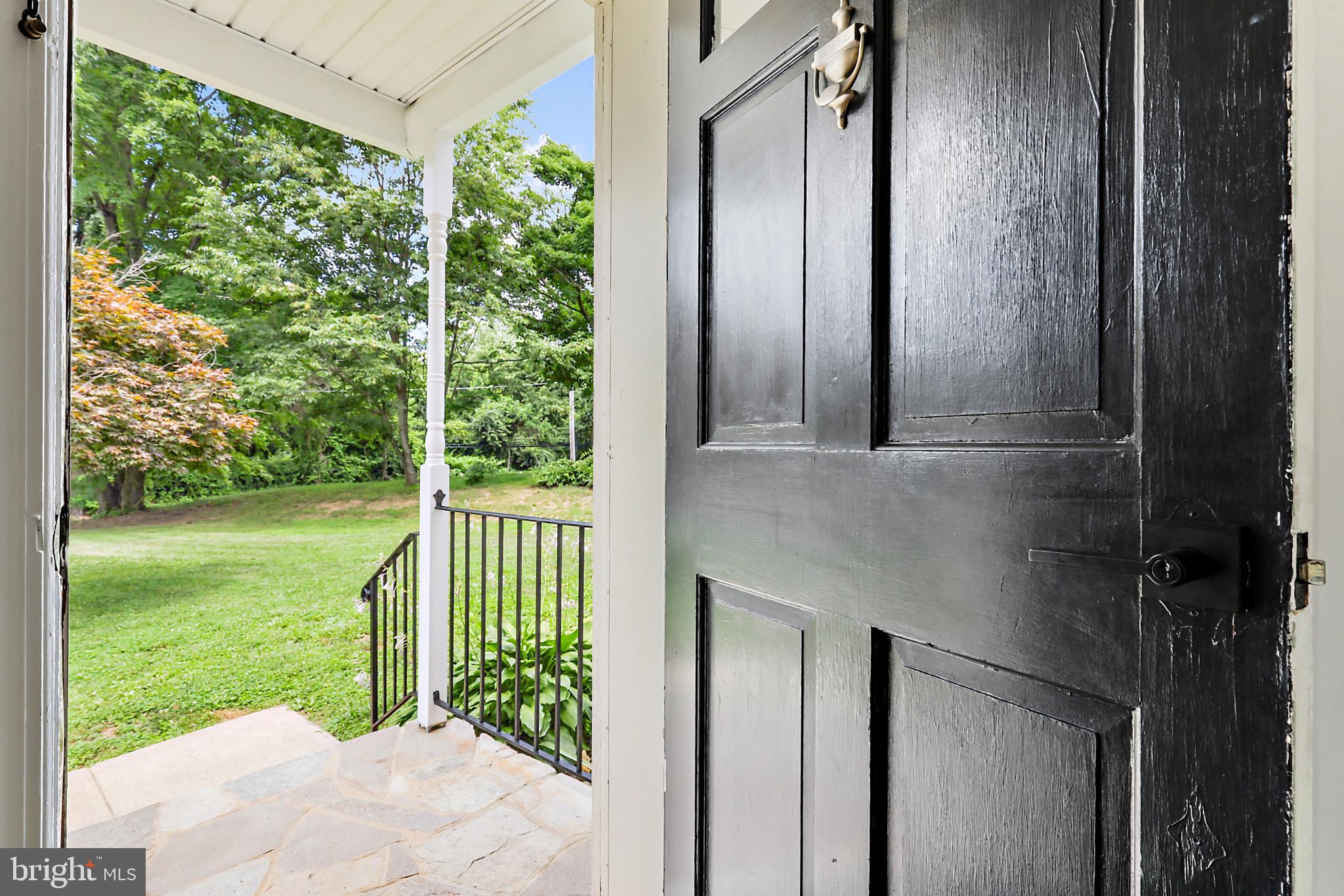 WINDSOR  MILL - Residential