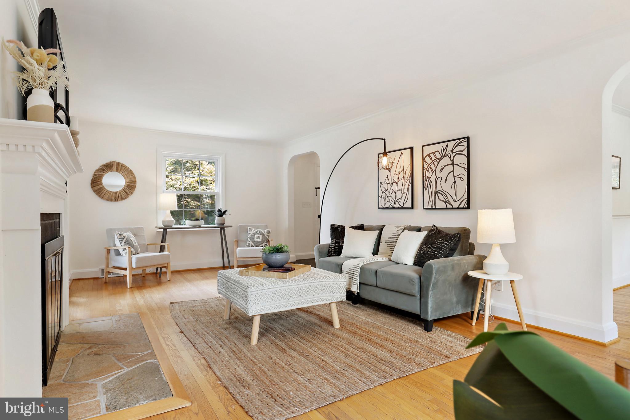 WINDSOR  MILL - Residential