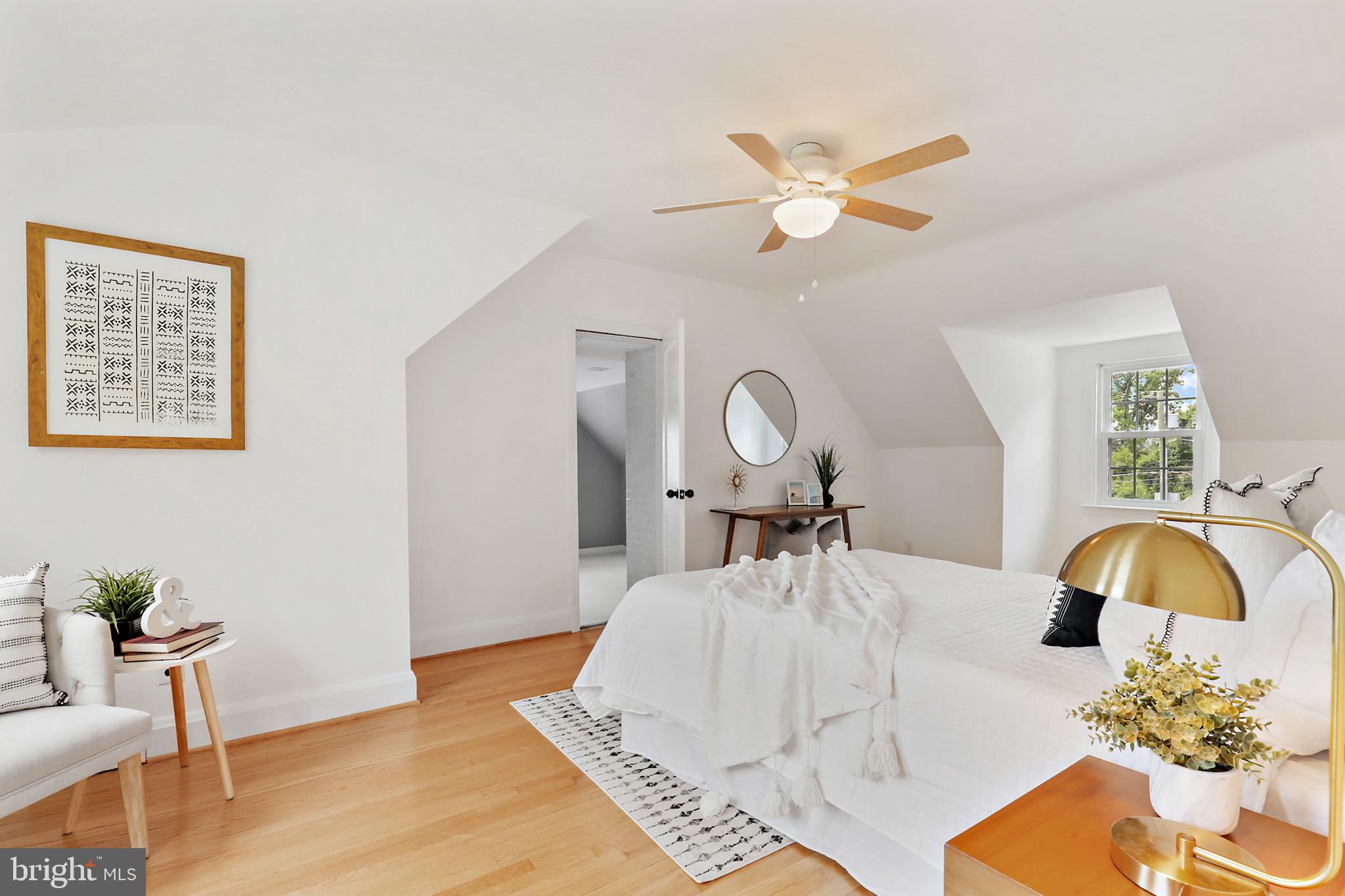 WINDSOR  MILL - Residential