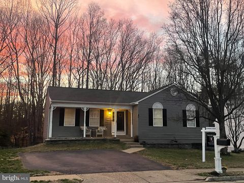 Photo of 128 Theresa Drive, STAFFORD, VA 22554 (MLS # VAST2046692)