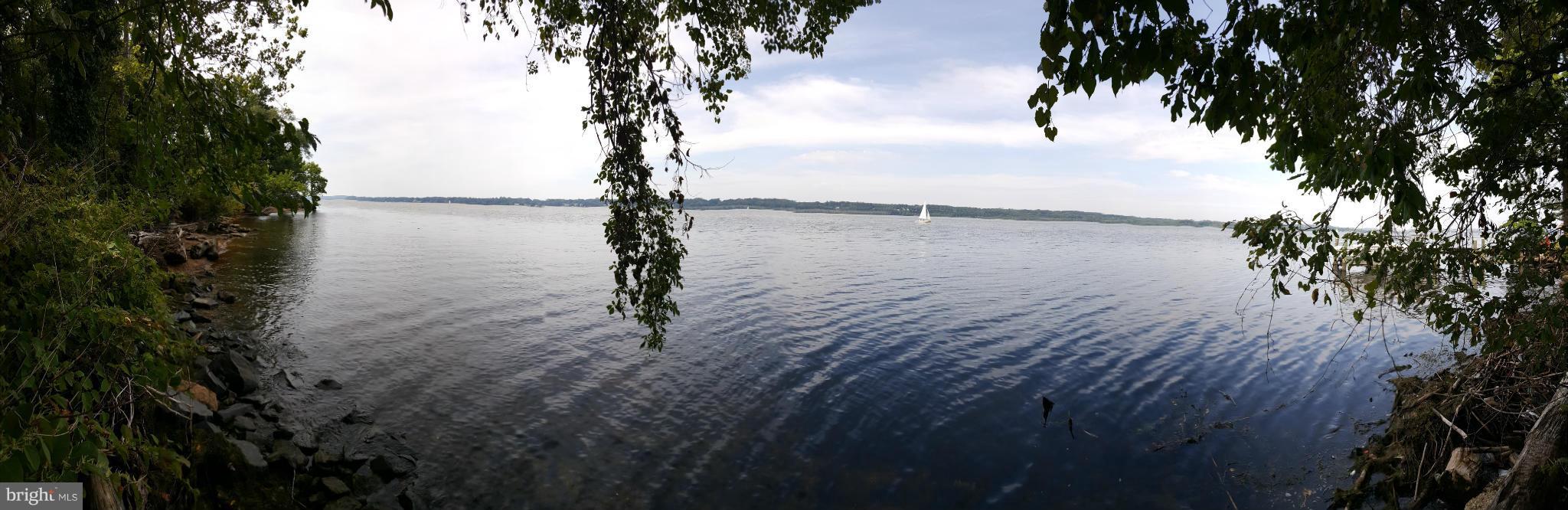 TREASURE COVE - Land