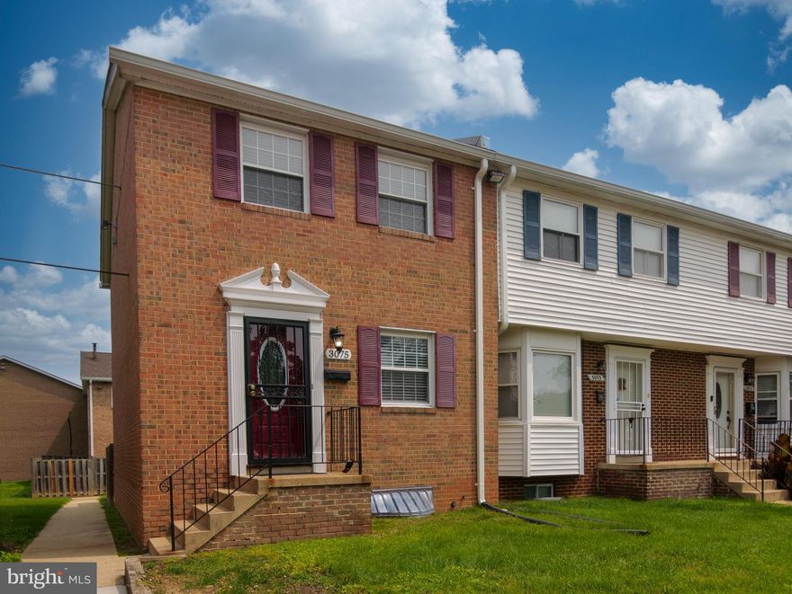 Fully remodeled 3 level Townhome style condo, located near Suitland  Metro Station, and near by bus stops.  Andrews Air Force Base, Suitland Parkway and Beltway 495/95 are very close by. This townhome boasts tons of natural light; the unit was recently renovated with gleaming wood floors, updated kitchen and bathrooms. Washer and Dryer are conveniently located in the basement along with the bonus room. Assigned parking and visitor parking available.  Pets are okay, but on a case-by-case basis, the non refundable pet fee is $350, and must be registered with Prince George's County Animal Services Division.  Tenants must provide renters insurance,  and  liability insurance coverage before moving in.  Alarm system is installed and the tenants financial responsibility. The community pool may or may not be operational this season, the association has not updated us at the time this listing became active.
