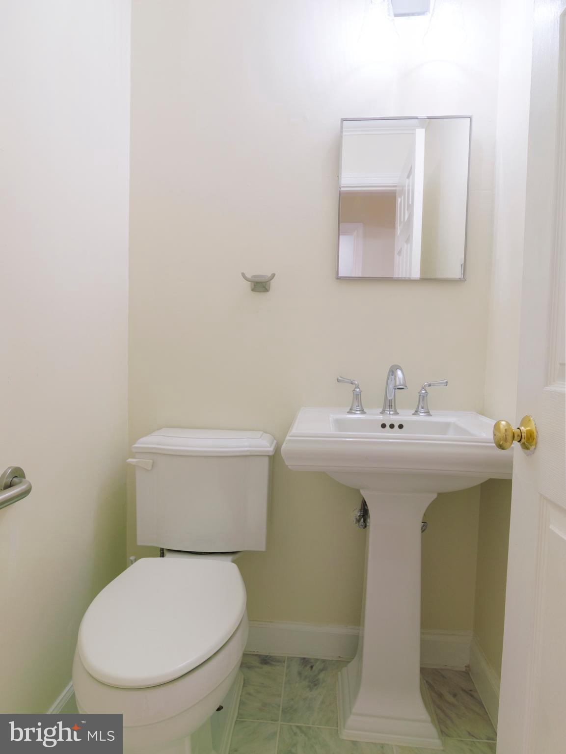 MONIKA COURTS CONDO - Residential Lease