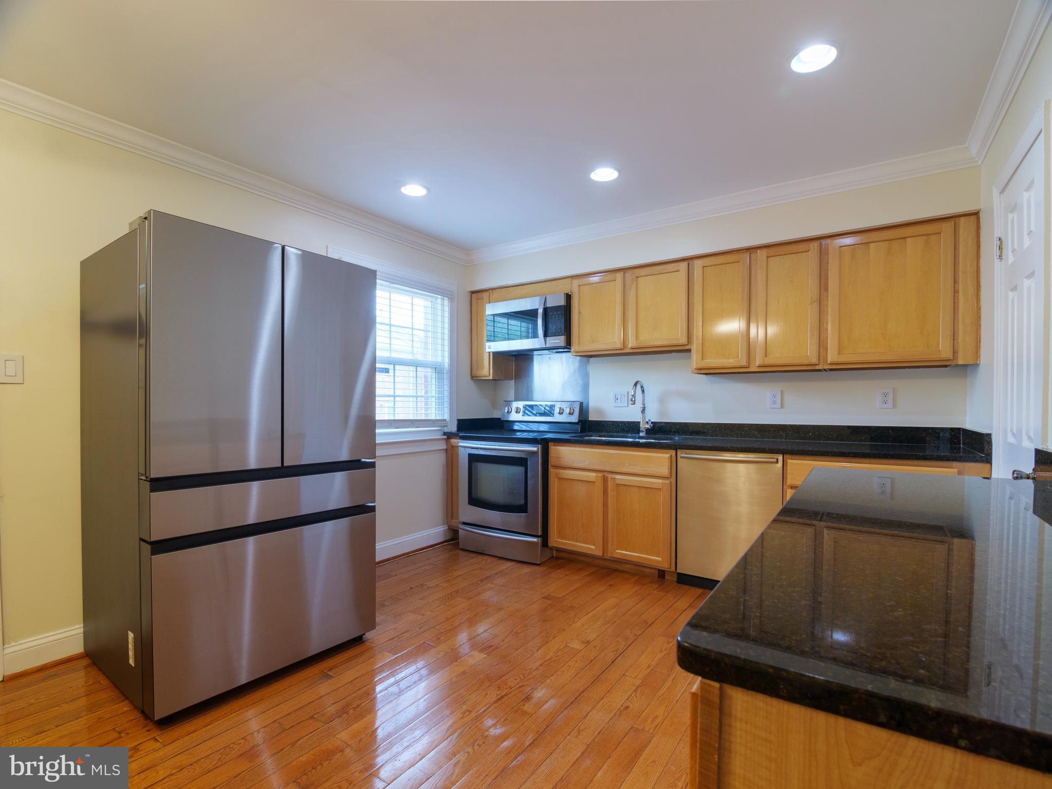 MONIKA COURTS CONDO - Residential Lease