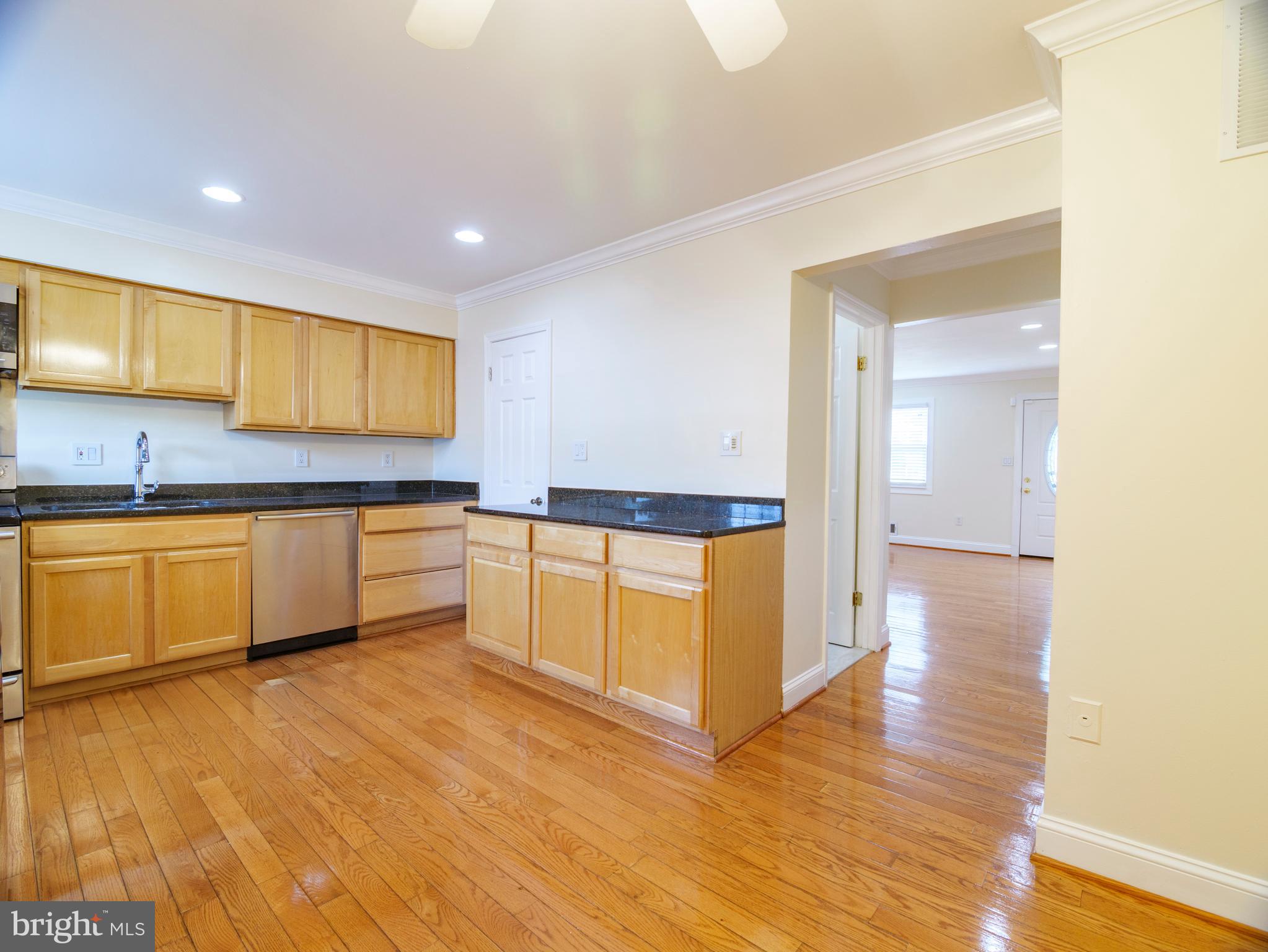 MONIKA COURTS CONDO - Residential Lease