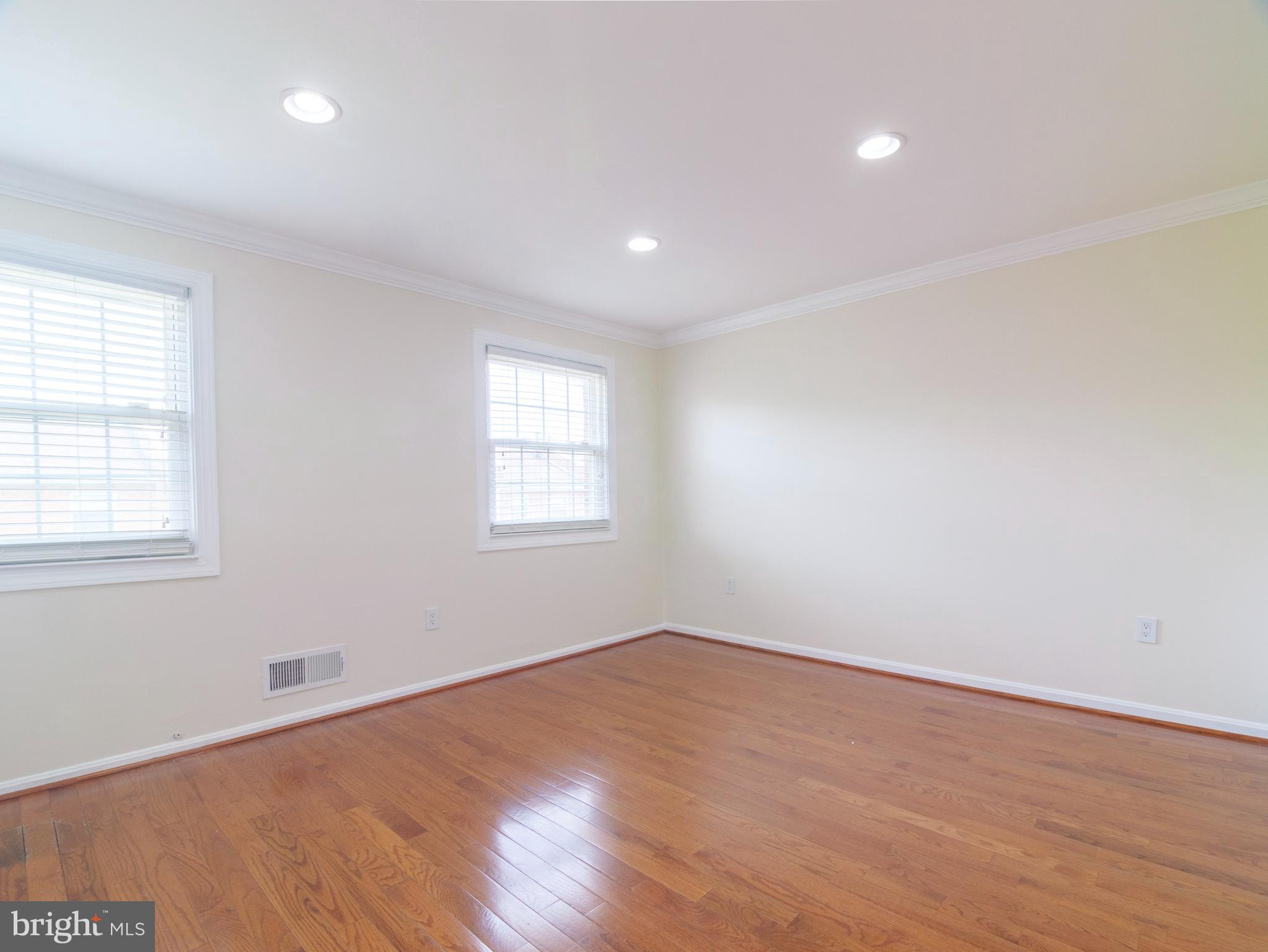 MONIKA COURTS CONDO - Residential Lease