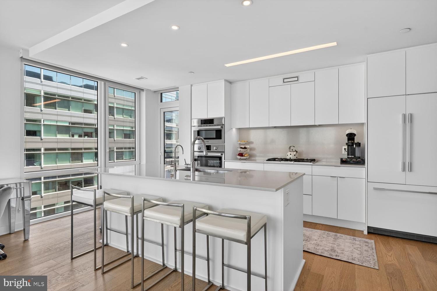 37 L STREET SE 802