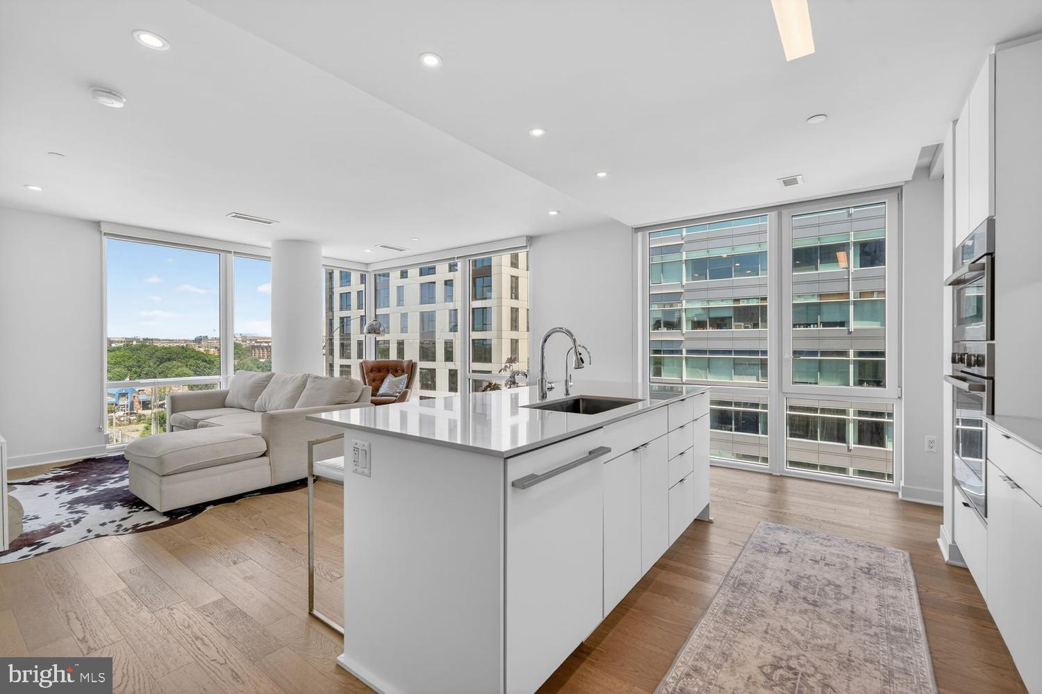 37 L STREET SE 802
