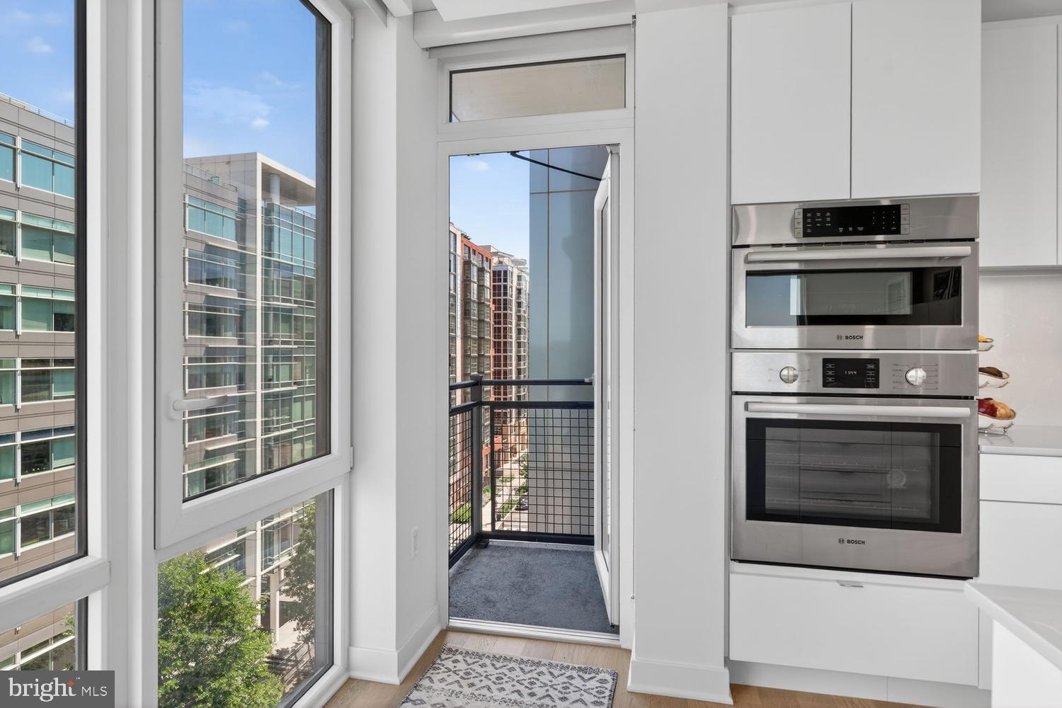 37 L STREET SE 802