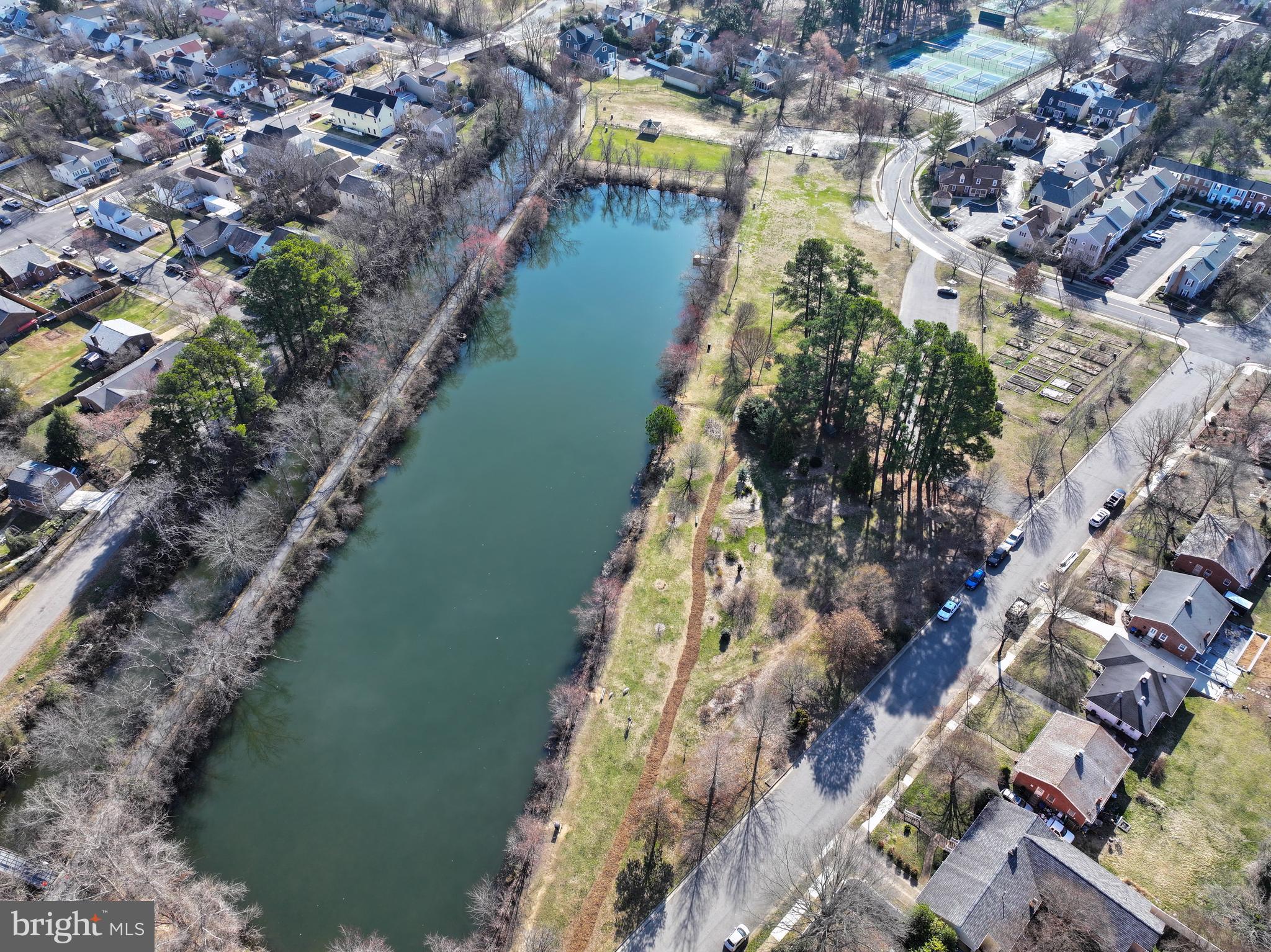 DOWNTOWN FREDERICKSBURG - Residential