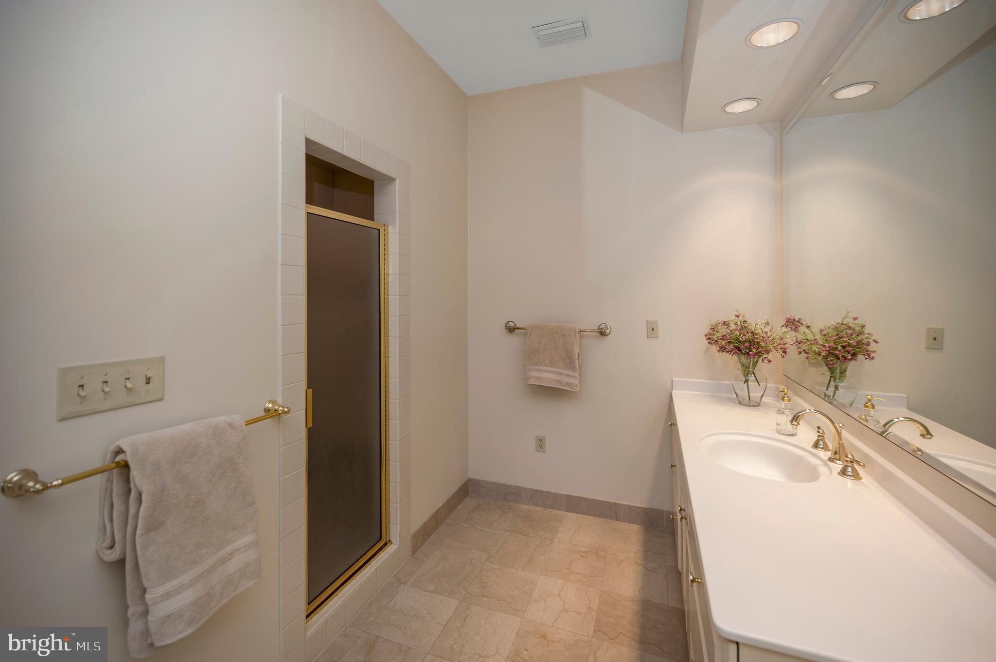 DOWNTOWN FREDERICKSBURG - Residential