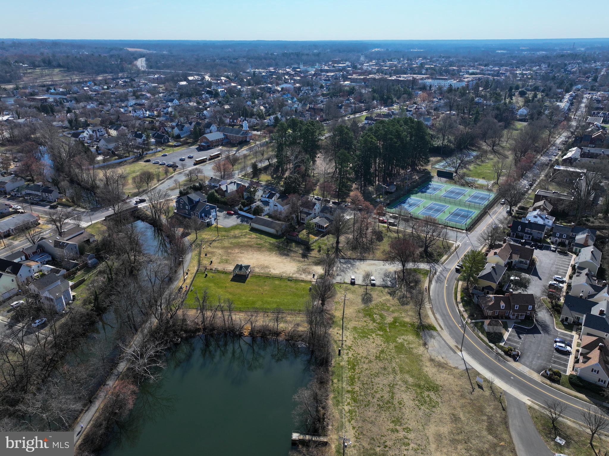 DOWNTOWN FREDERICKSBURG - Residential