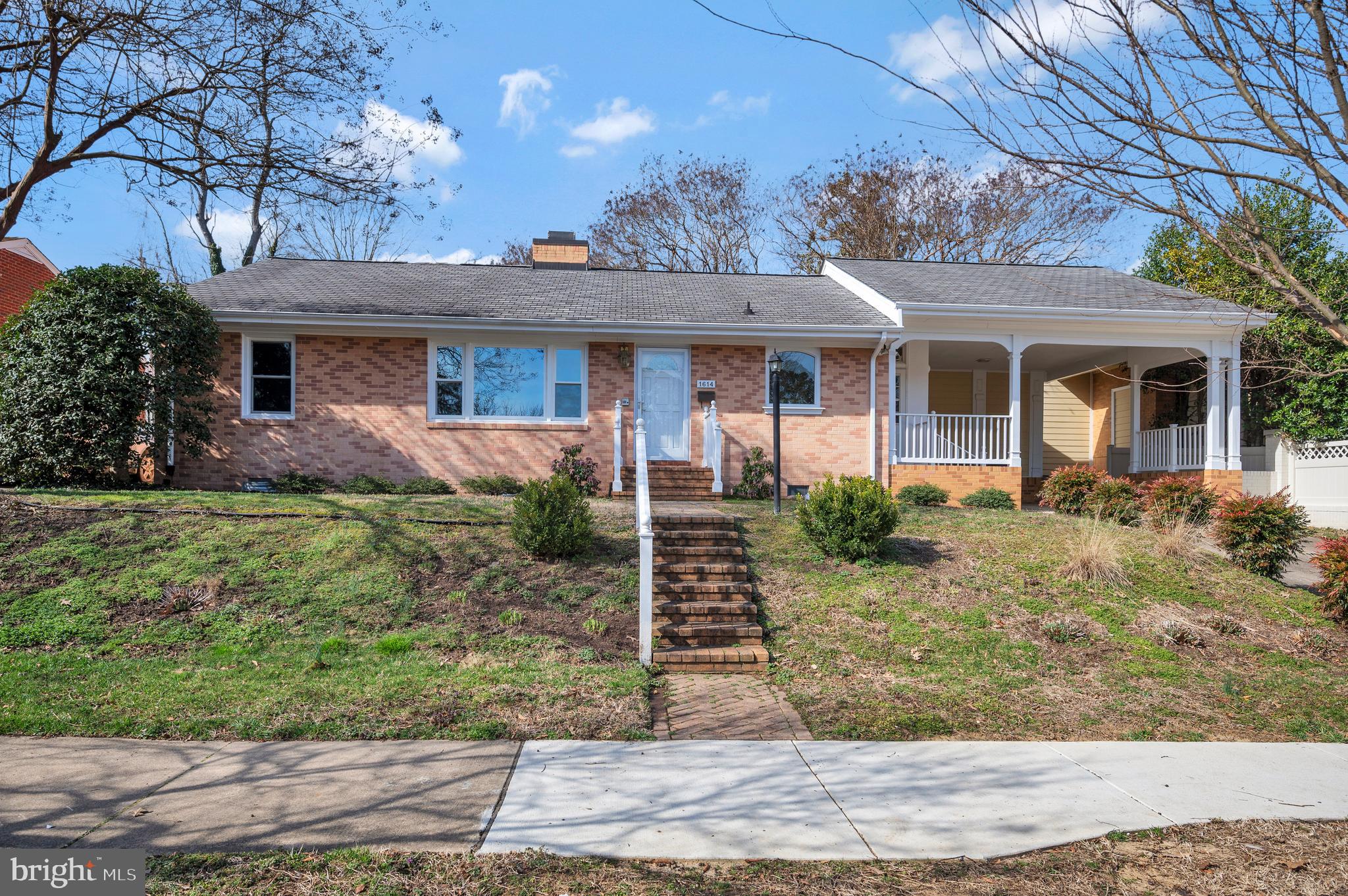 DOWNTOWN FREDERICKSBURG - Residential