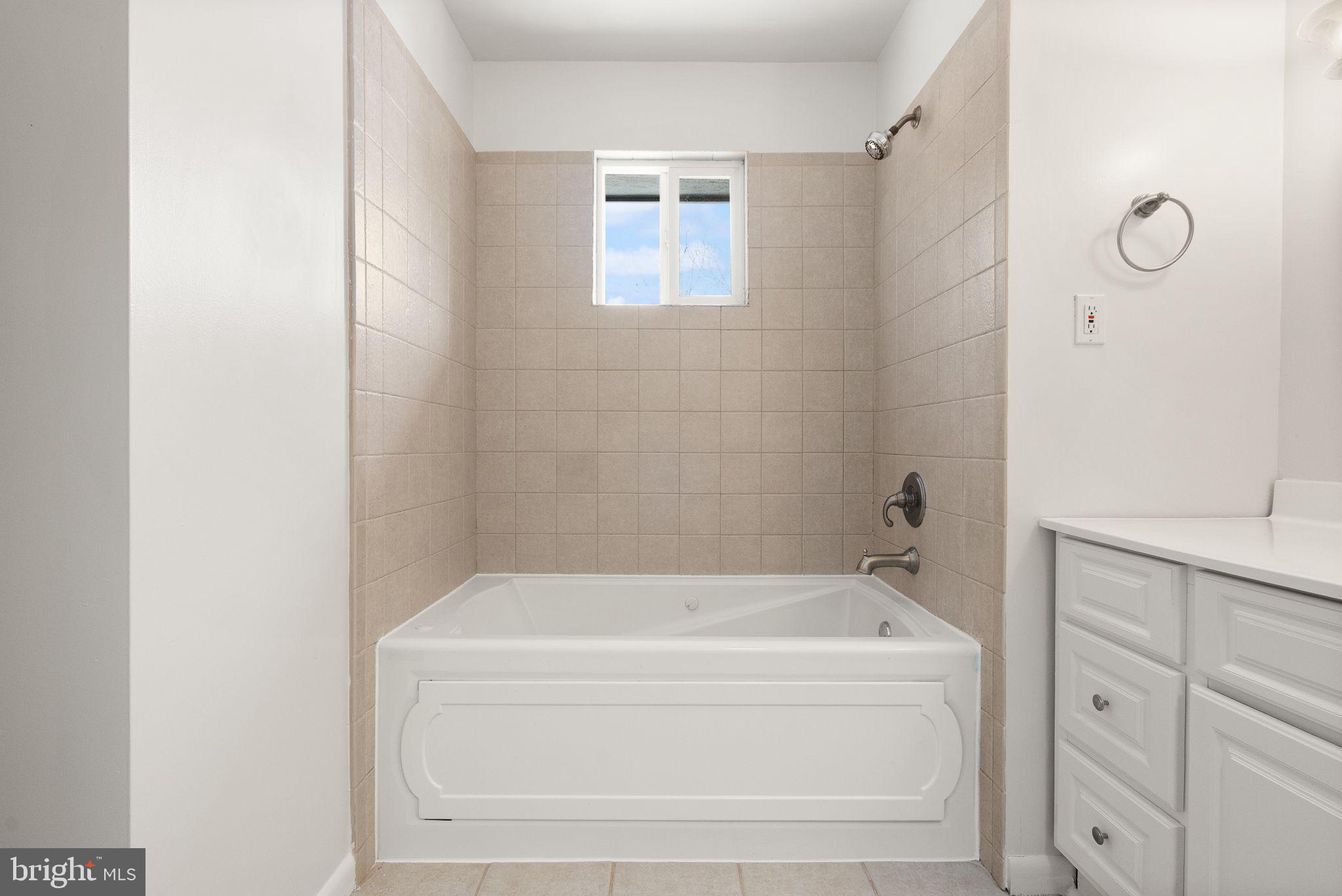 FOSTERN ESTATES - Residential