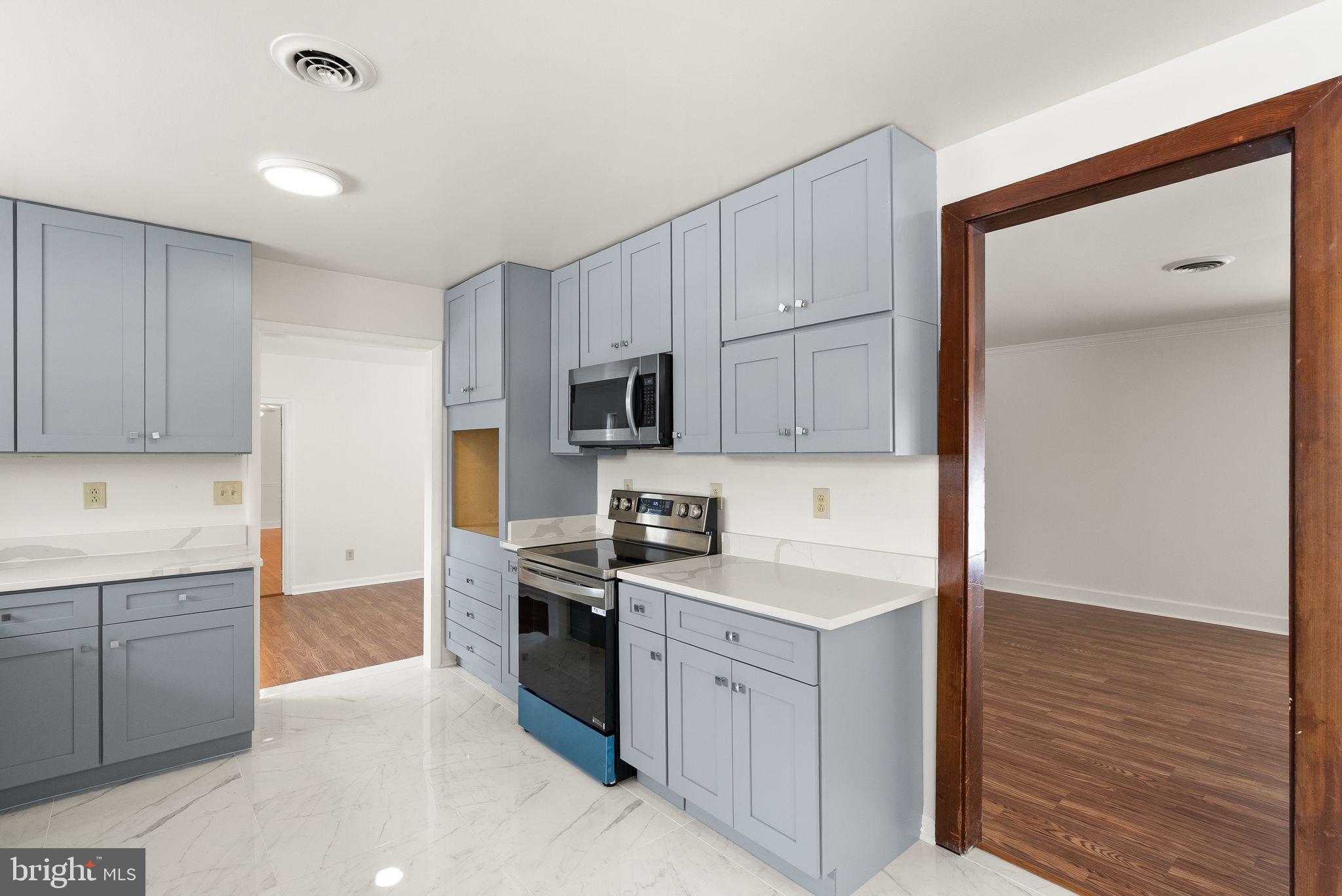 FOSTERN ESTATES - Residential