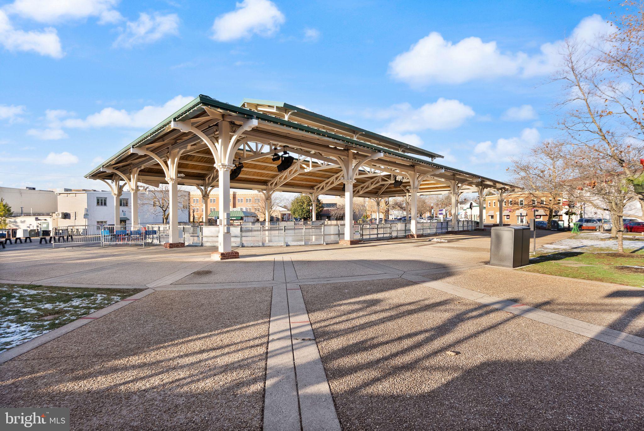 FOSTERN ESTATES - Residential