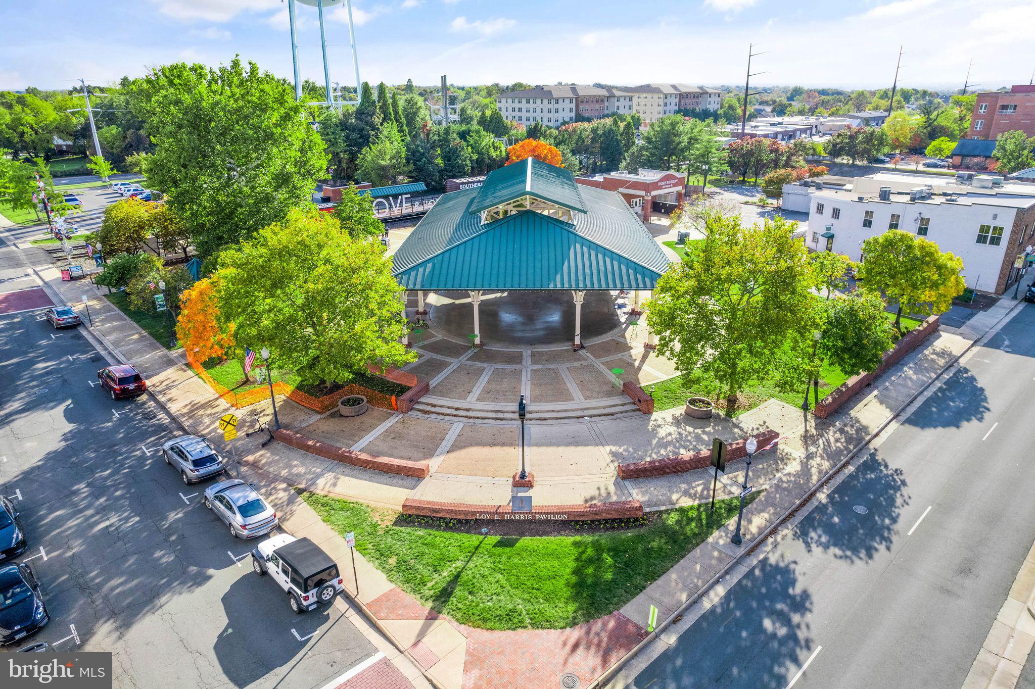 FOSTERN ESTATES - Residential