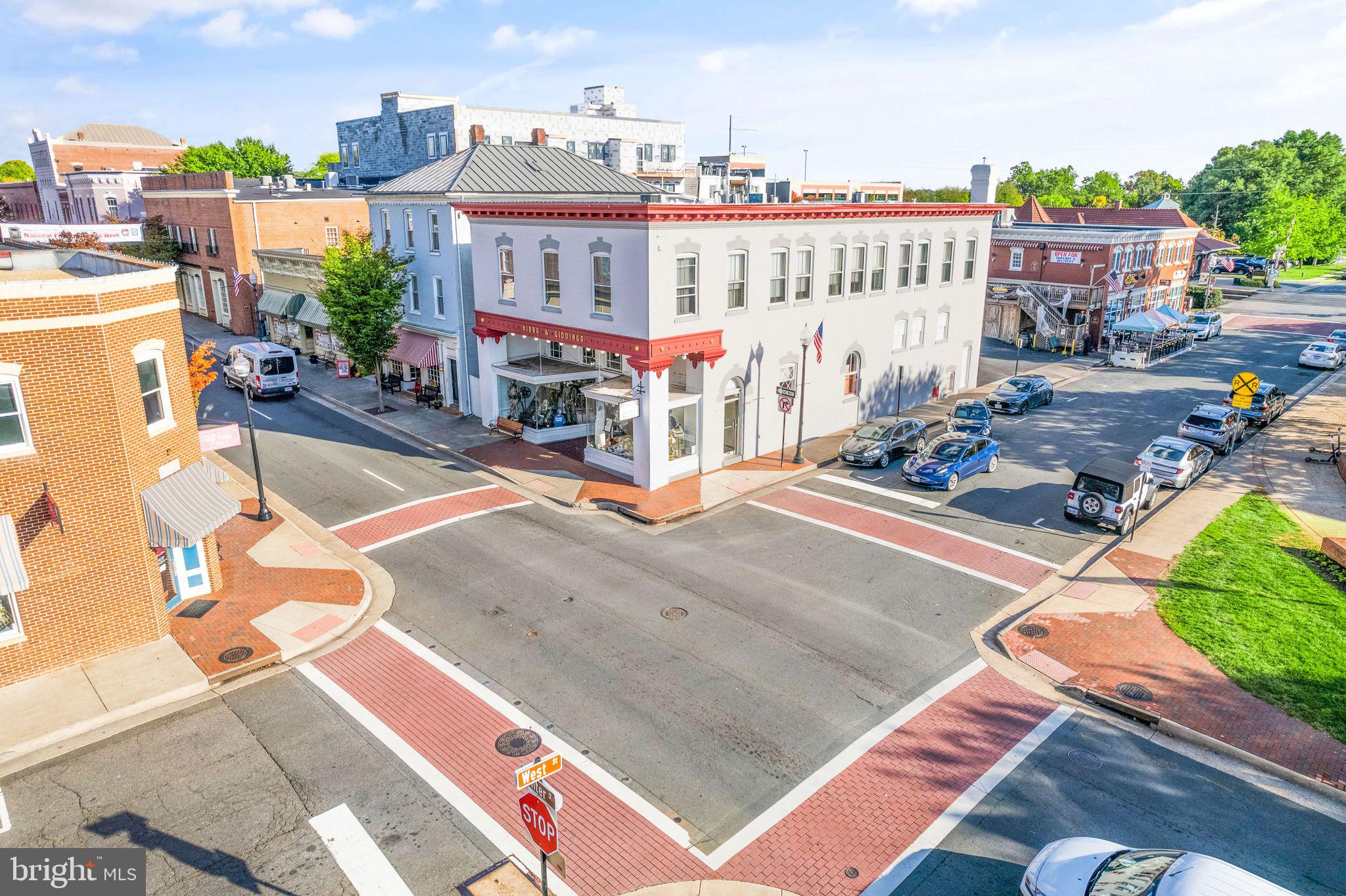 FOSTERN ESTATES - Residential