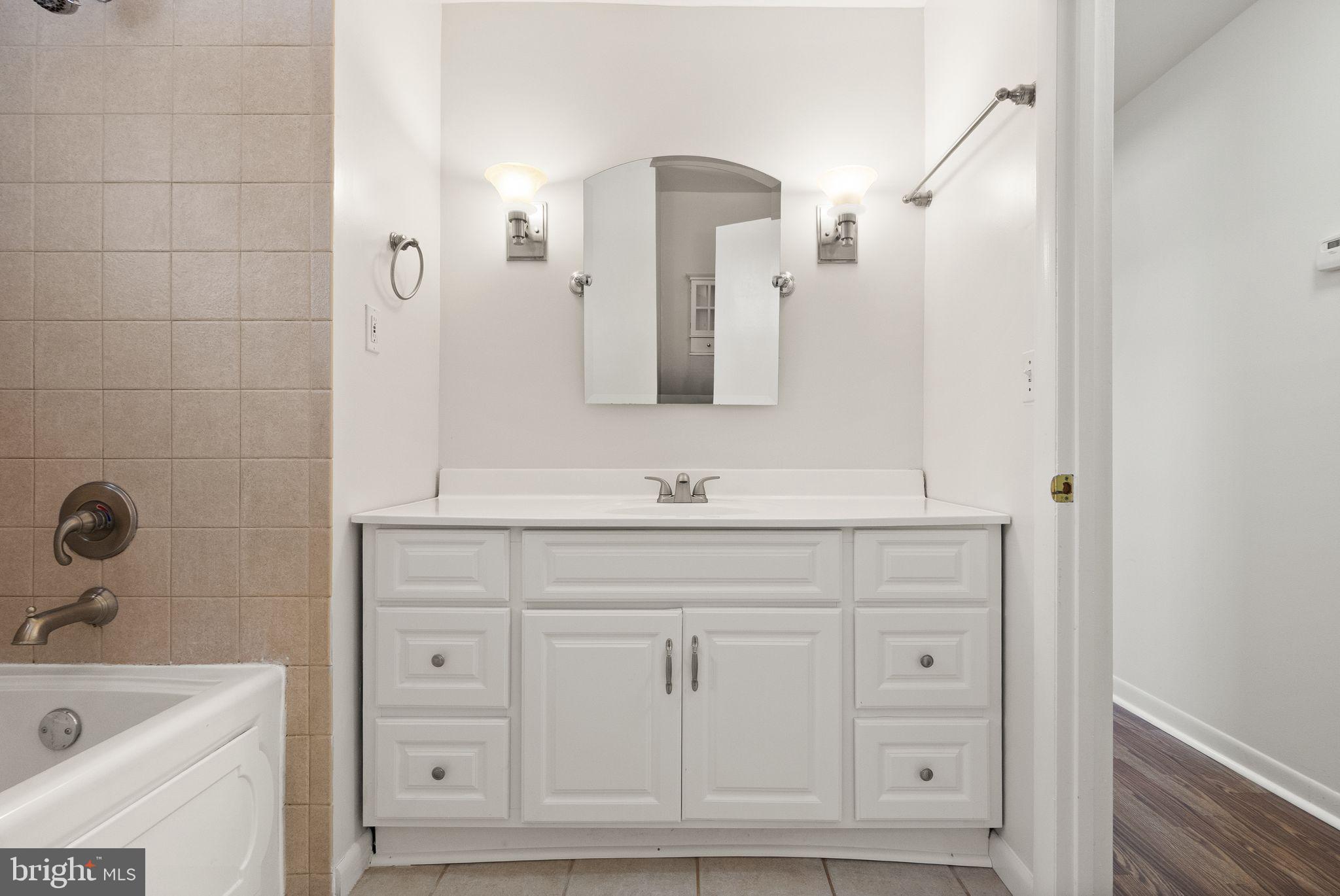 FOSTERN ESTATES - Residential