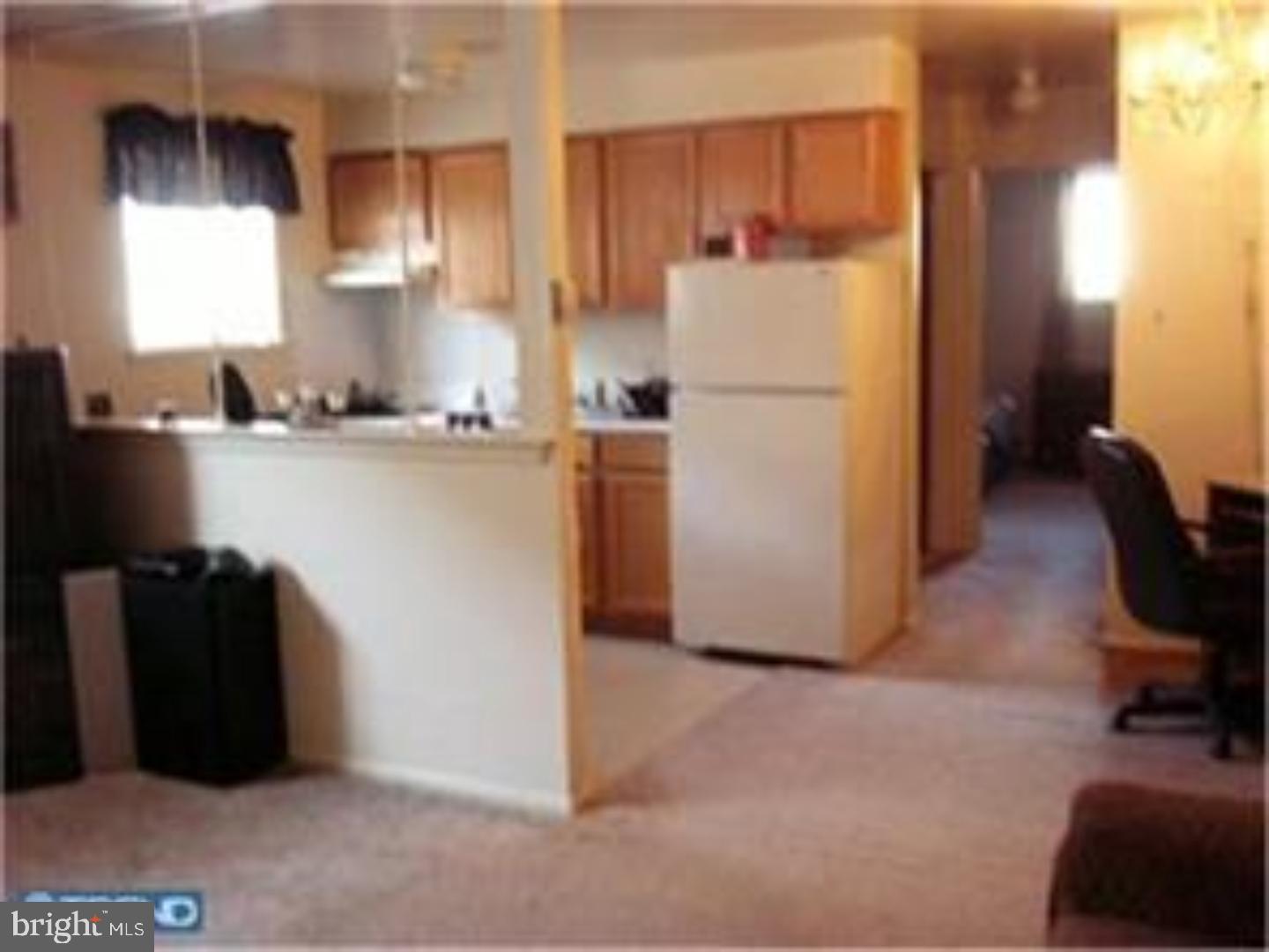 JUST RENOVATED - Large 1 bedroom apartment with large living room, good size bedroom with plenty of closet space. Tiled kitchen and bathroom. Very convenient location near Rt 420 and Chester Pike. Minutes from 95 and Phila. International Airport, 12 minutes to center city. Rent indludes heat, cold water, hot water, sewer rents and trash removal.