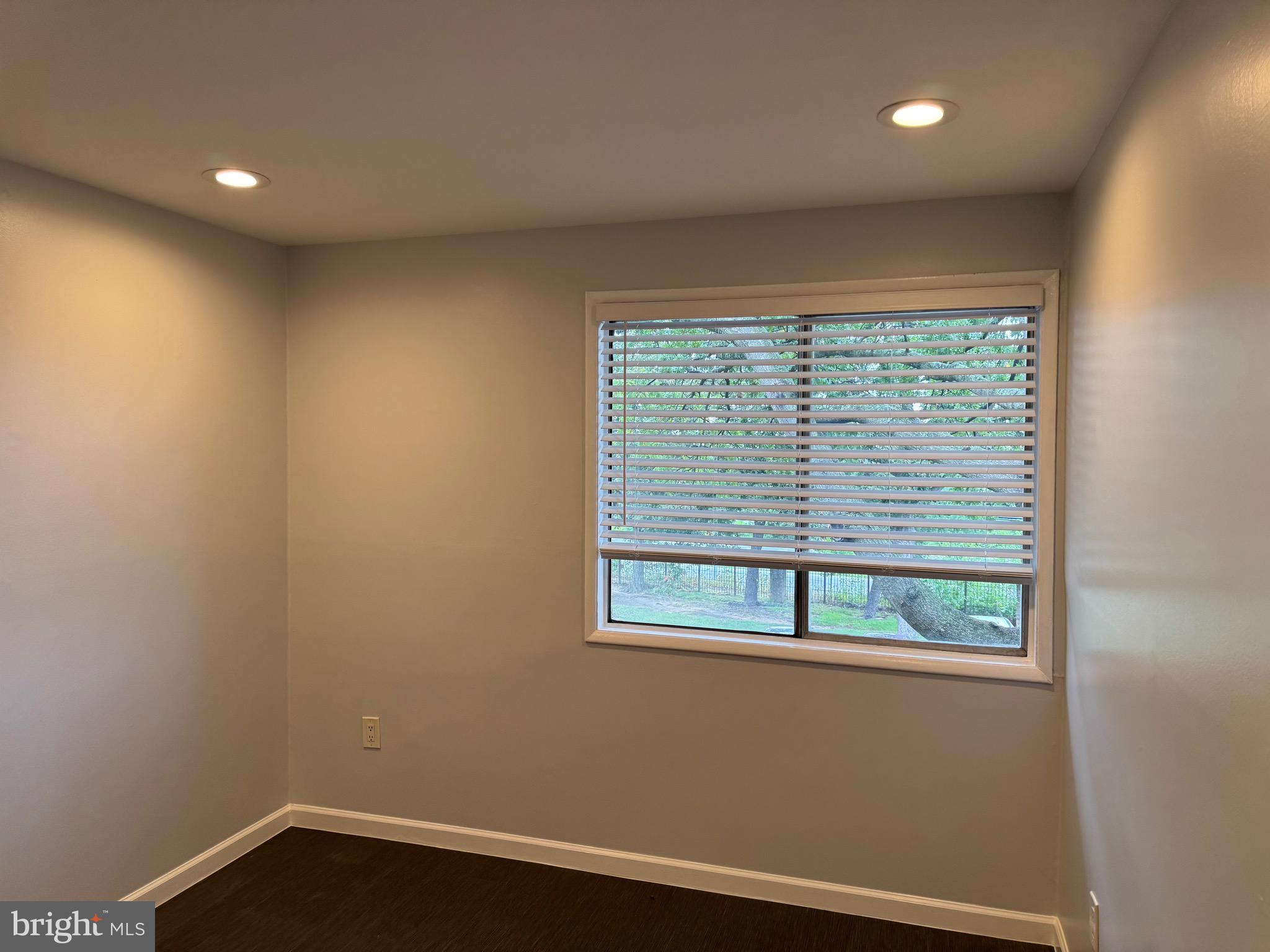 HOLLY HILL CONDOMINIUMS - Residential