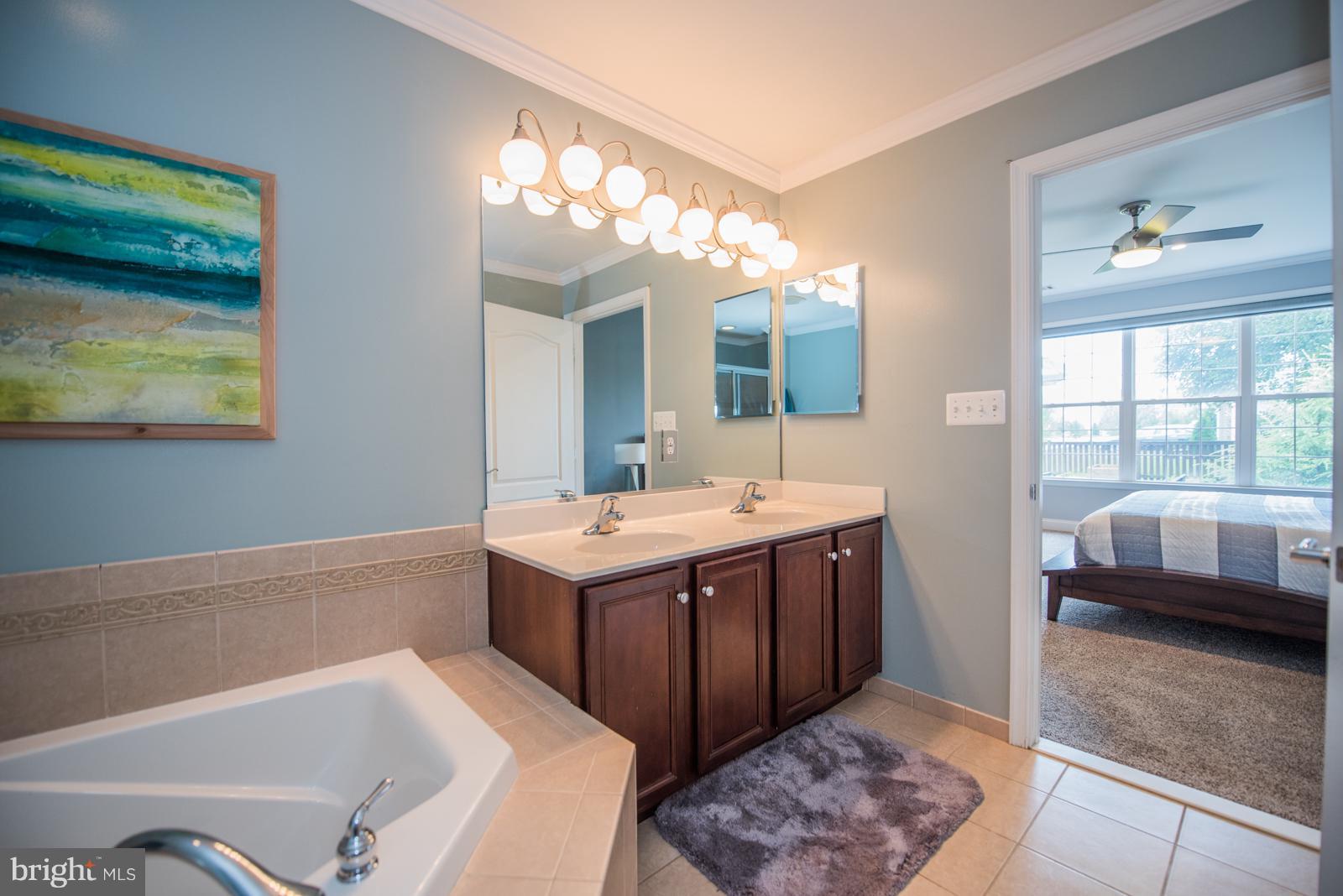 HAMMONDS MILL - Residential