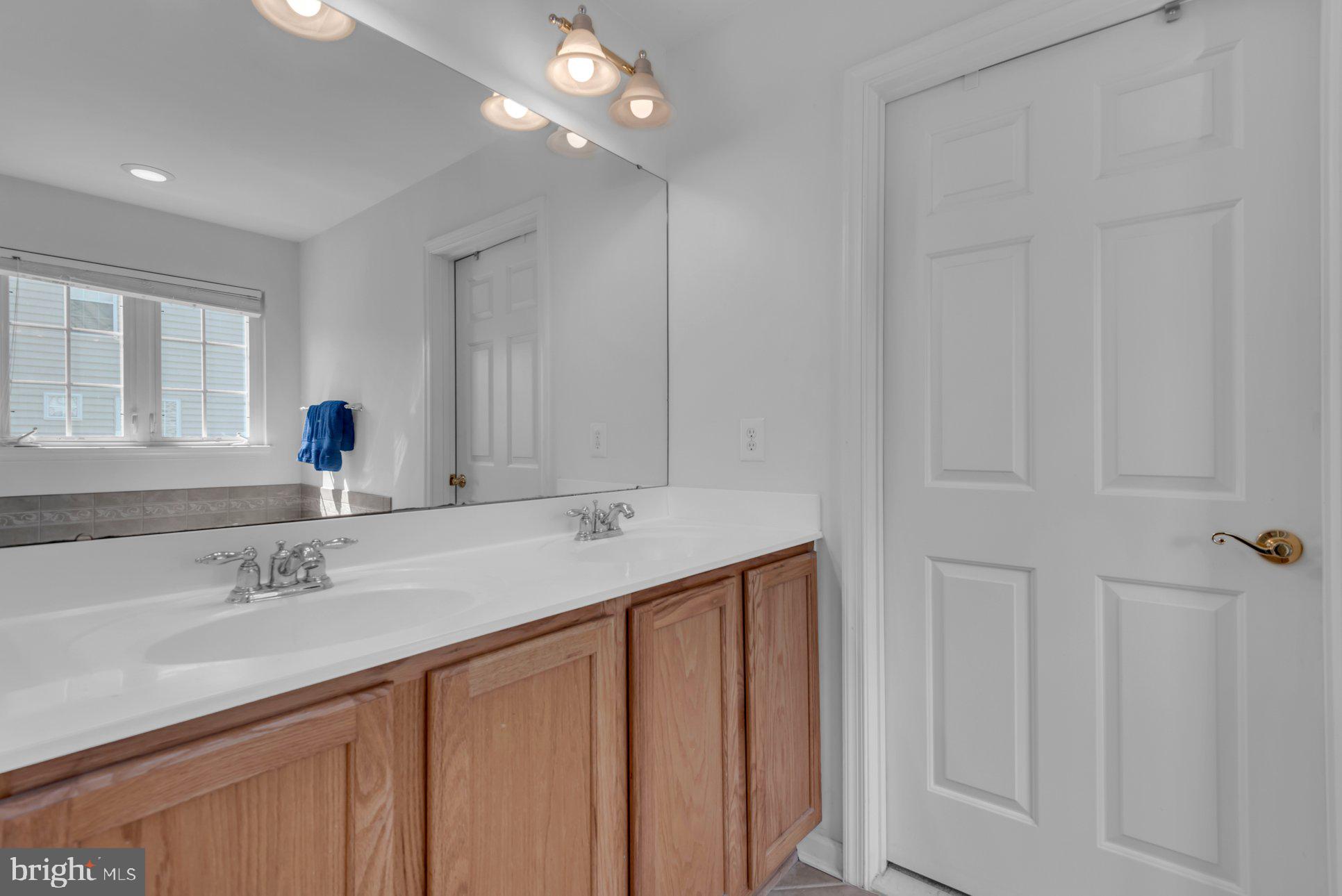 SEVERN CREST - Residential