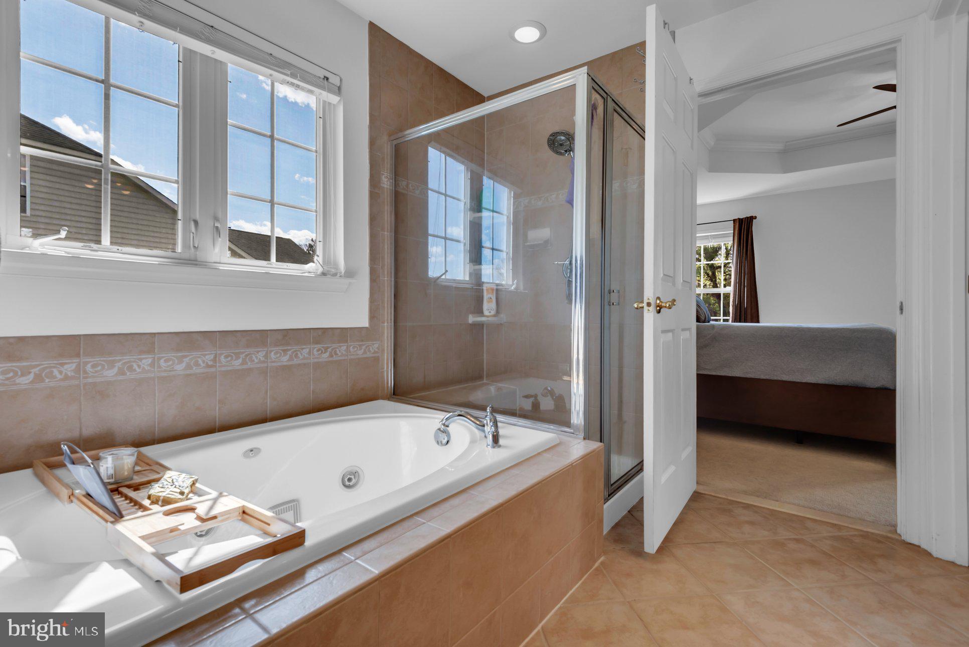 SEVERN CREST - Residential