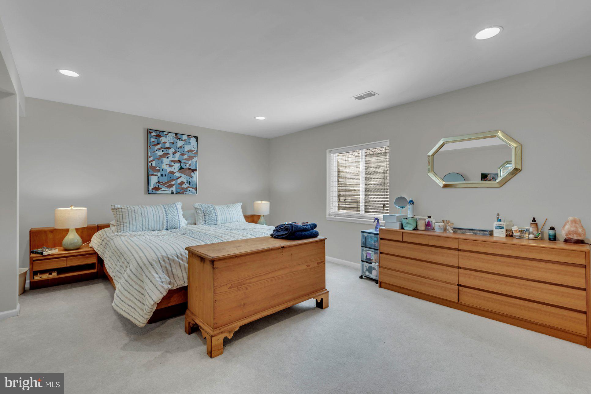 SEVERN CREST - Residential