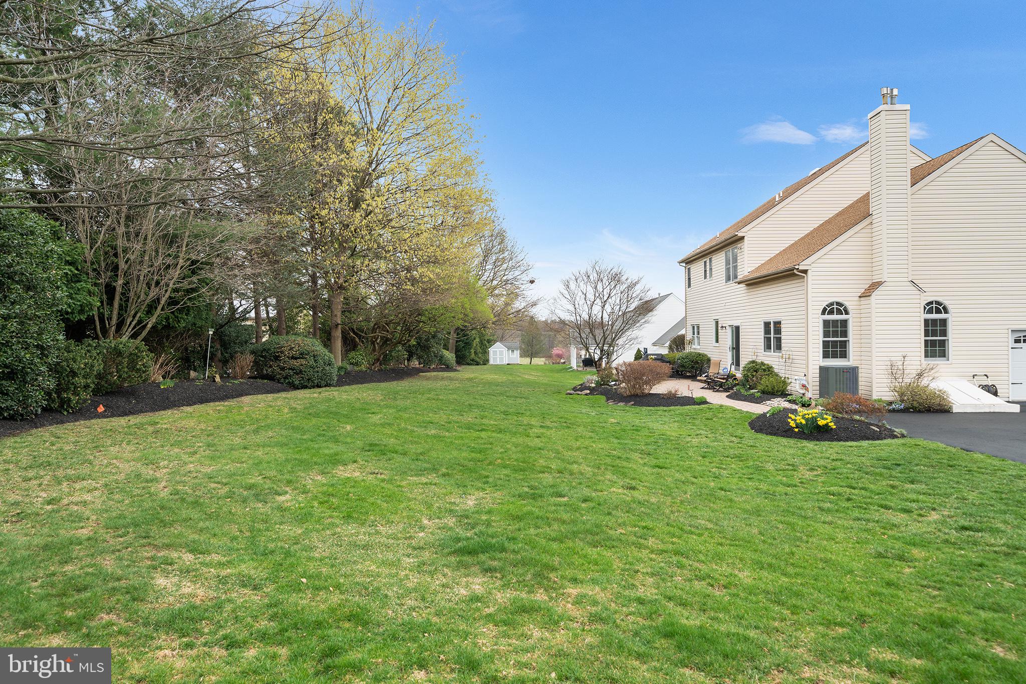 ARBOUR HILL - Residential
