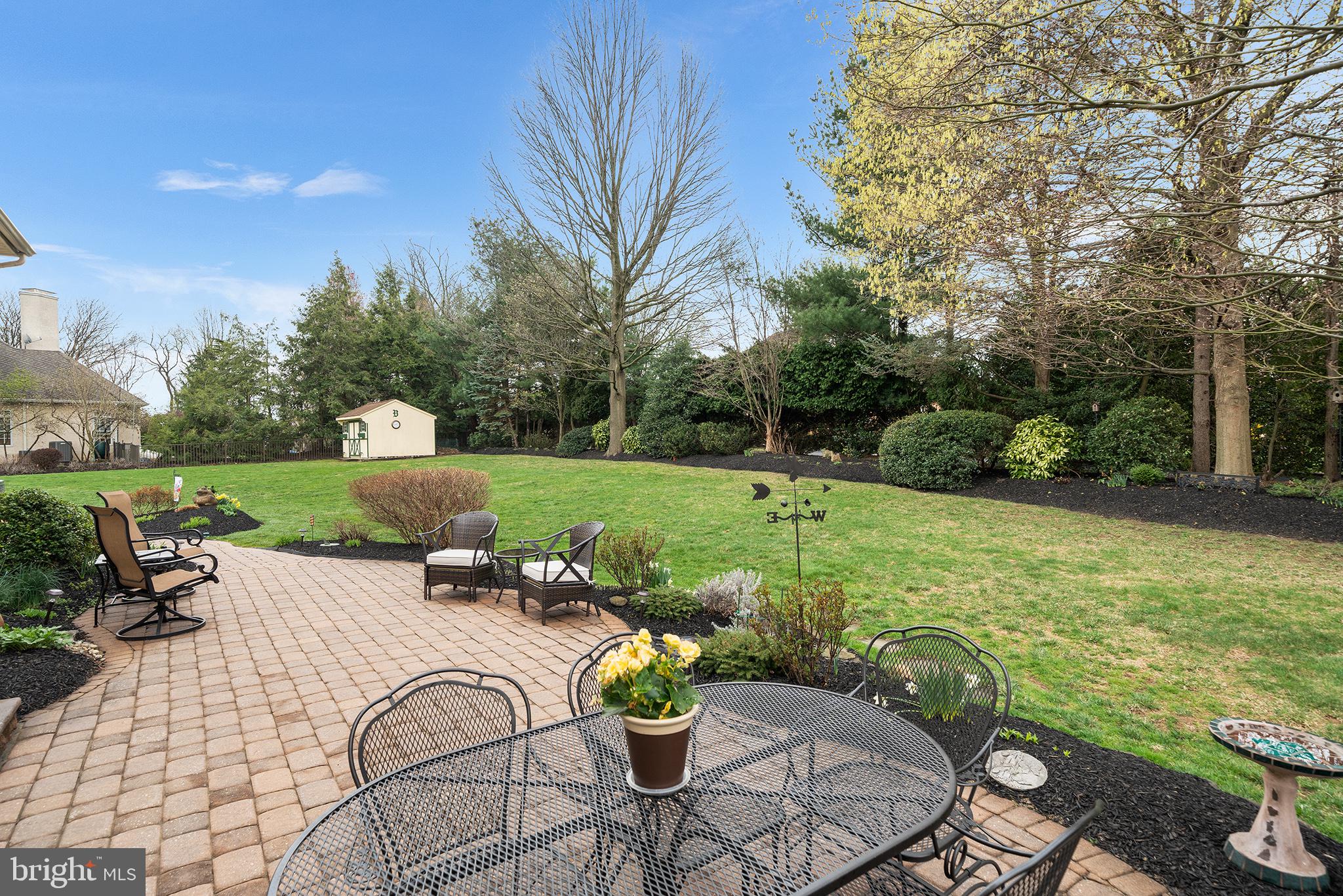 ARBOUR HILL - Residential
