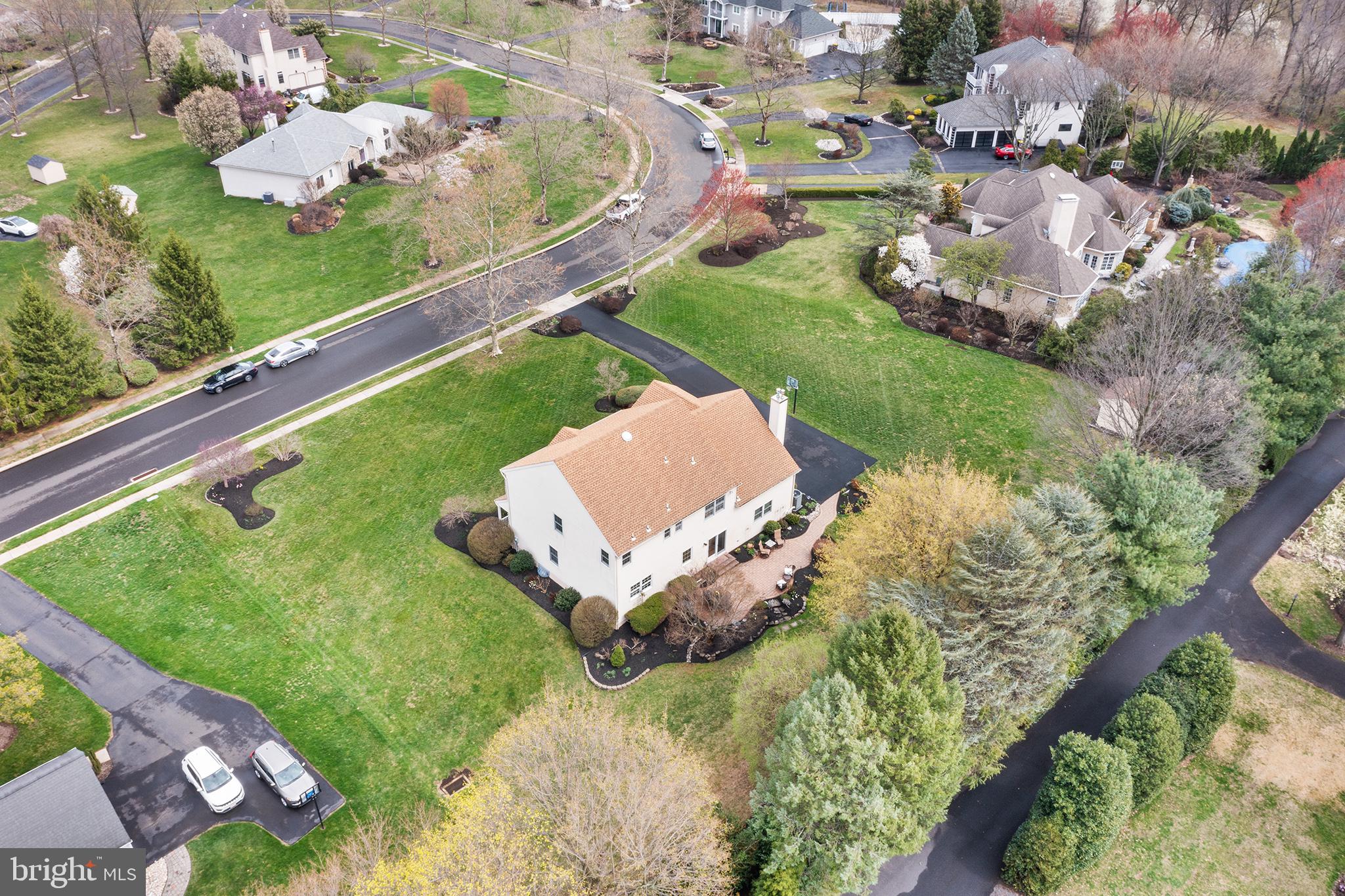 ARBOUR HILL - Residential