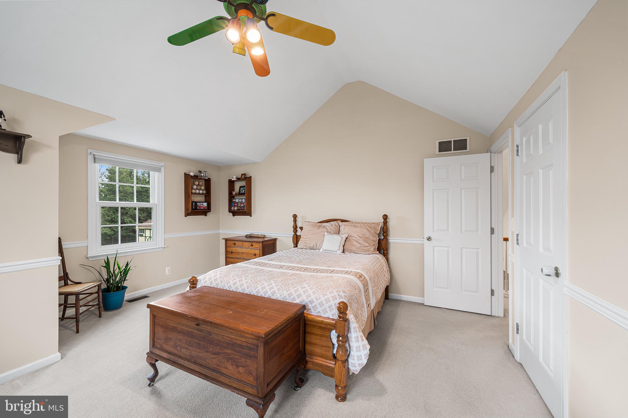 ARBOUR HILL - Residential