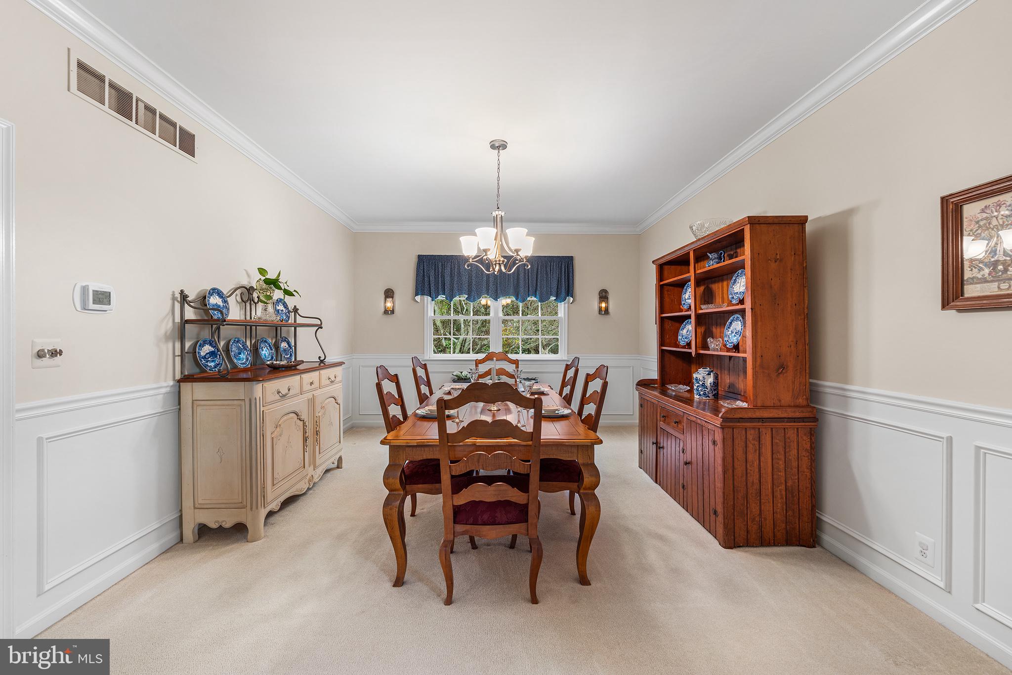 ARBOUR HILL - Residential