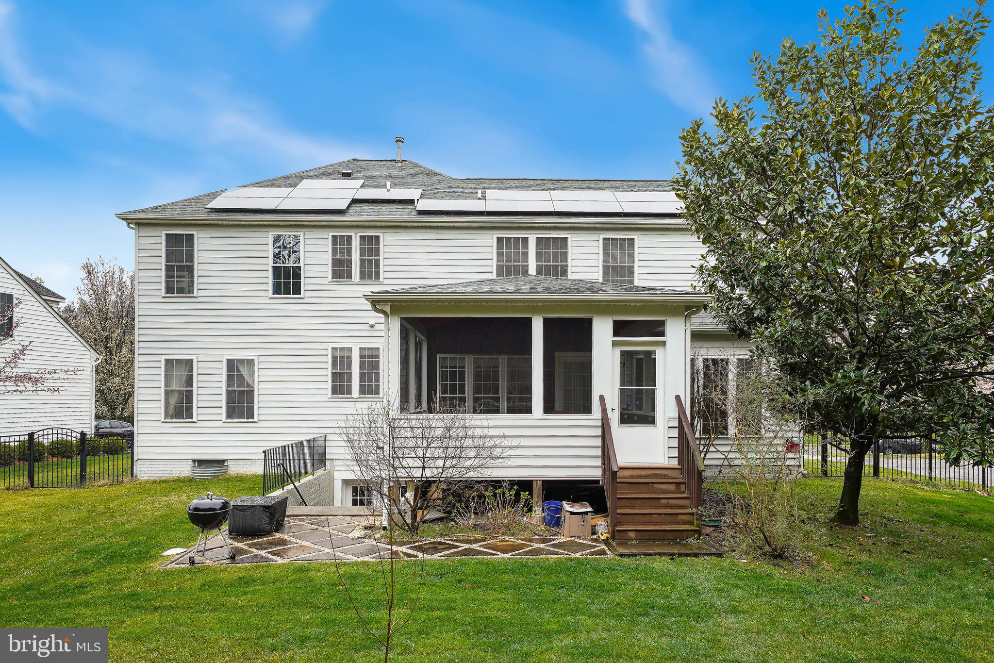 GROVEMONT - Residential