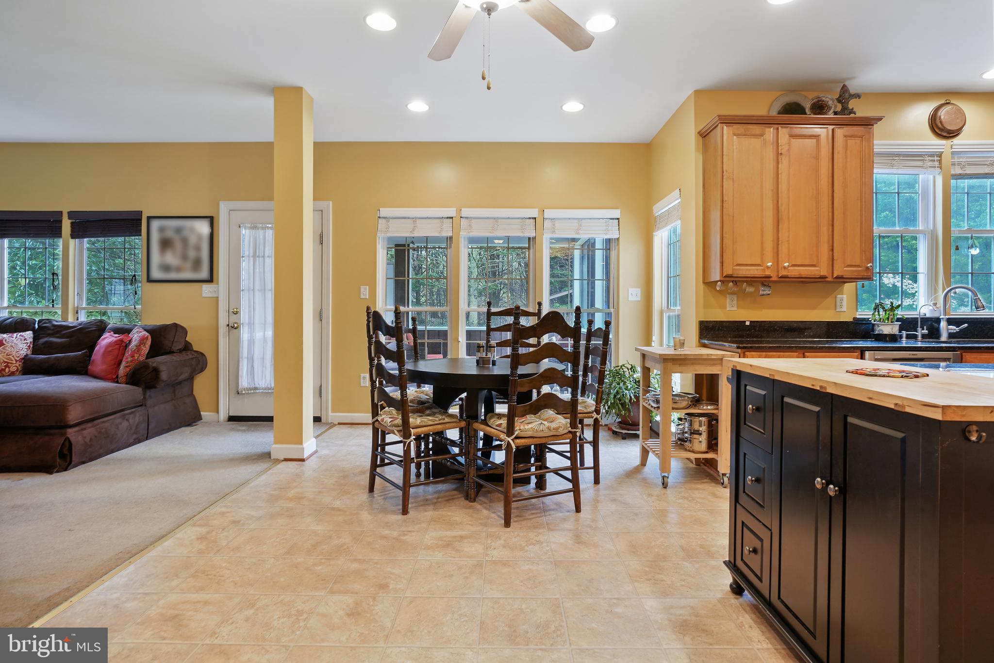 GROVEMONT - Residential