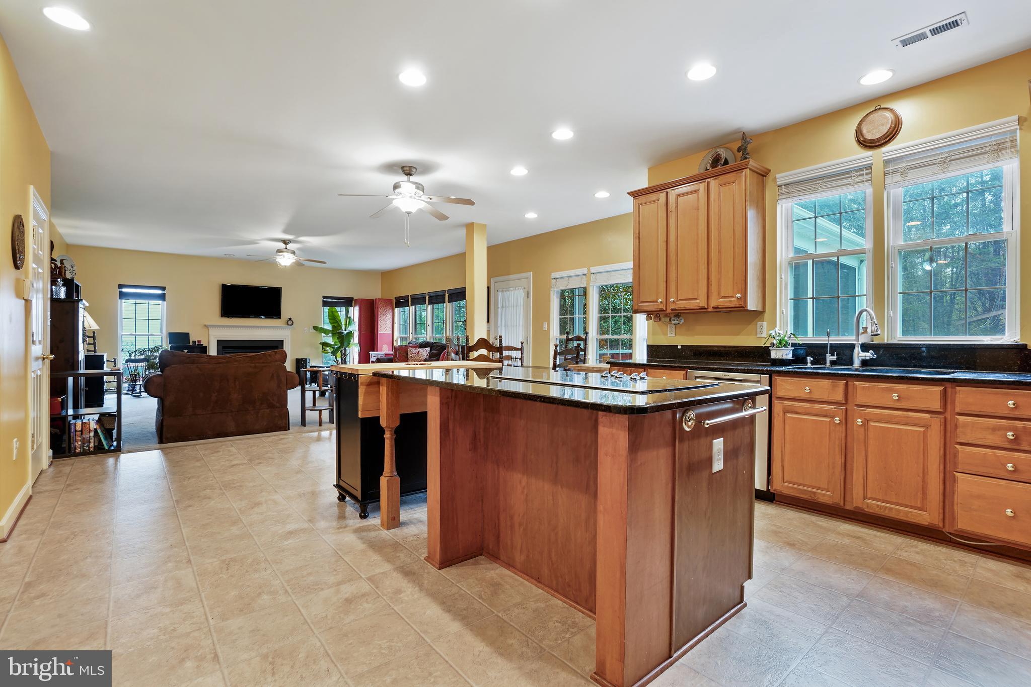 GROVEMONT - Residential