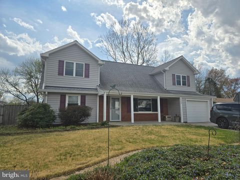13227 PEARSALL LANE FAIRFAX VA 22033