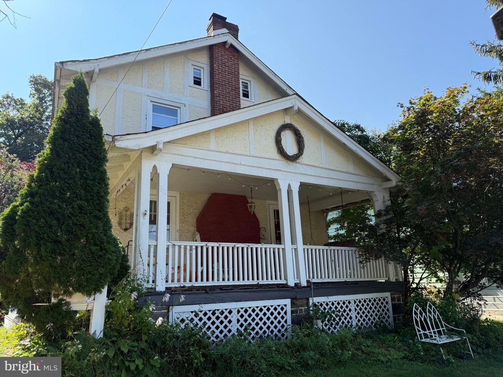Photo of 312 Greenwood Avenue, JENKINTOWN, PA 19046 (MLS # PAMC2156570)