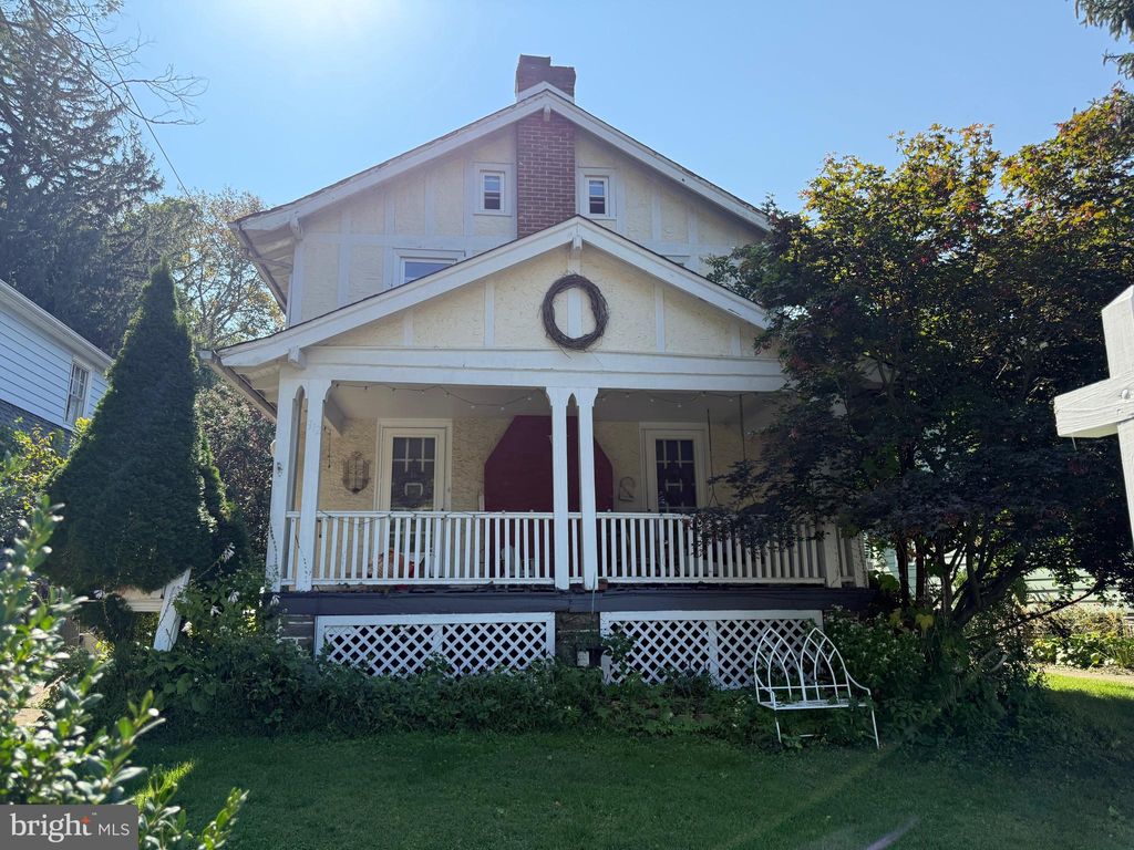 Photo of 312 Greenwood Avenue, JENKINTOWN, PA 19046 (MLS # PAMC2156570)