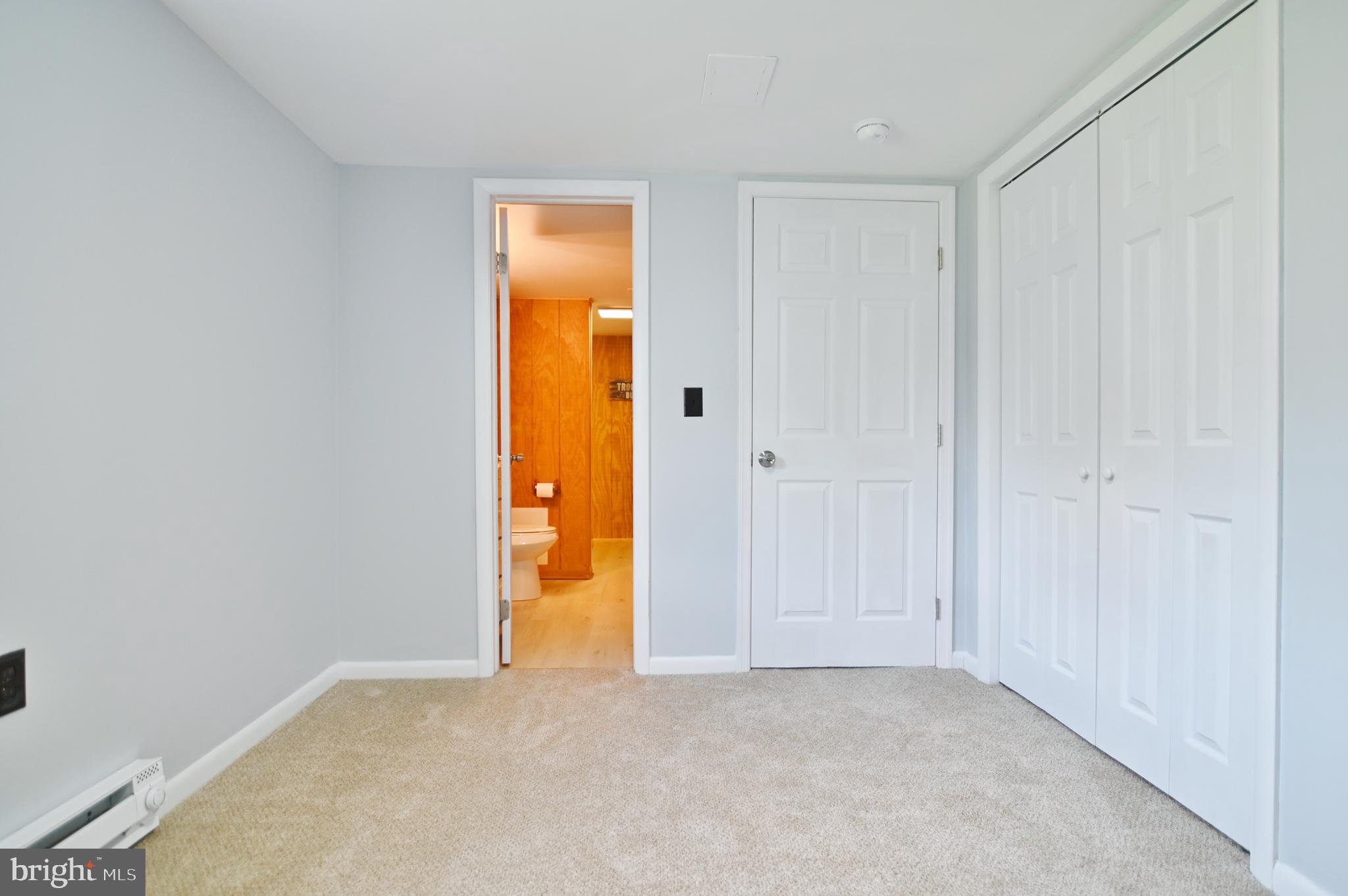 AVONDALE ACRES - Residential