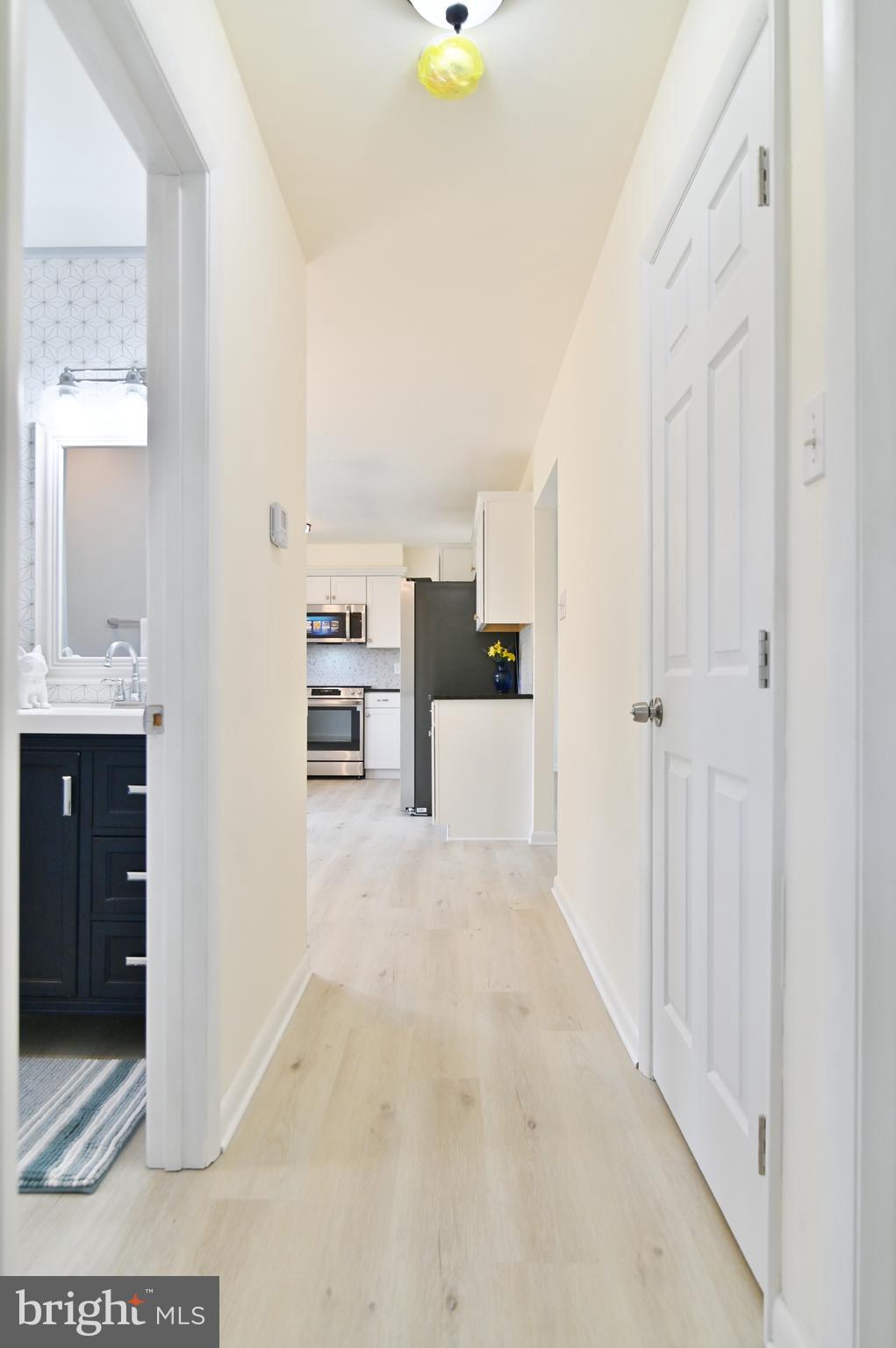 AVONDALE ACRES - Residential