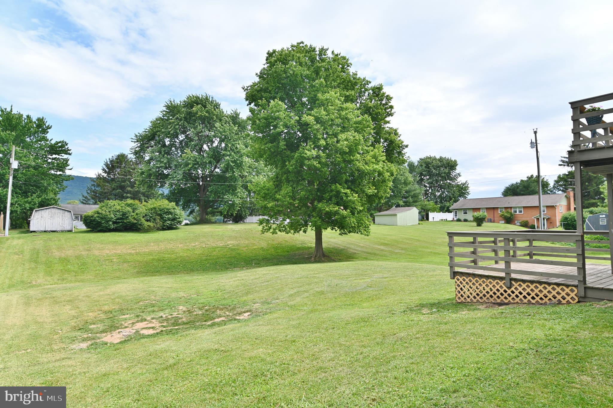 AVONDALE ACRES - Residential